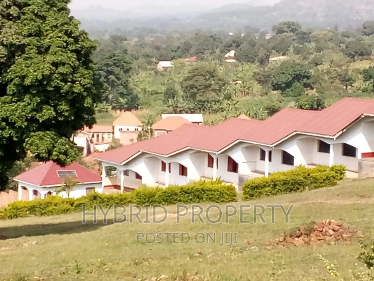 Beautiful Commercial Buildings for Sale at Busunju~Hoima Rd. in Ssekanyonyi