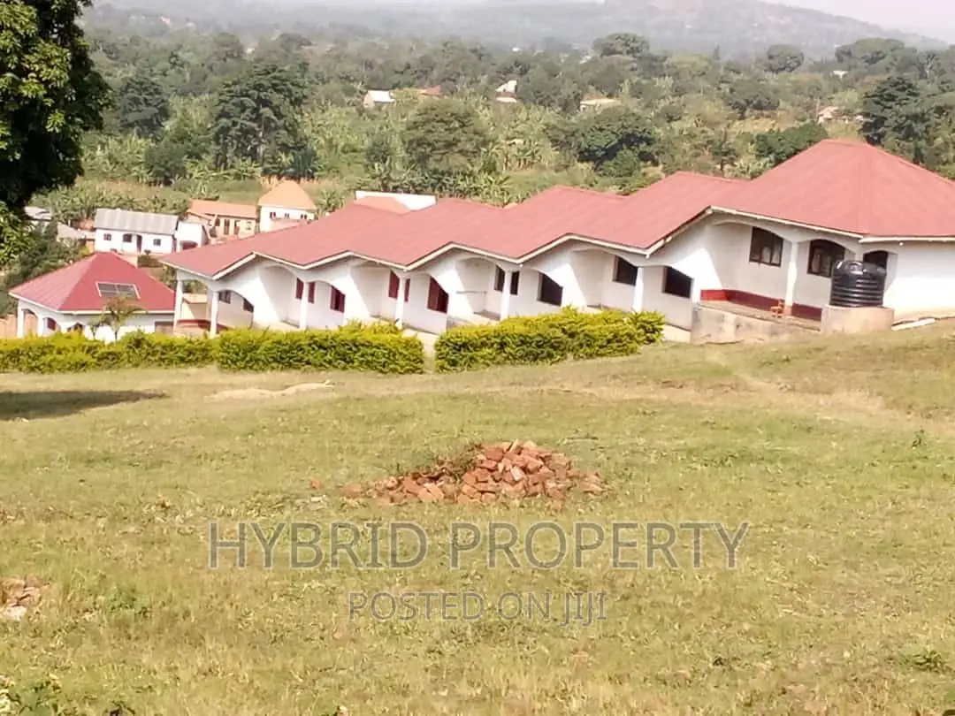 Beautiful Commercial Buildings for Sale at Busunju~Hoima Rd. in Ssekanyonyi
