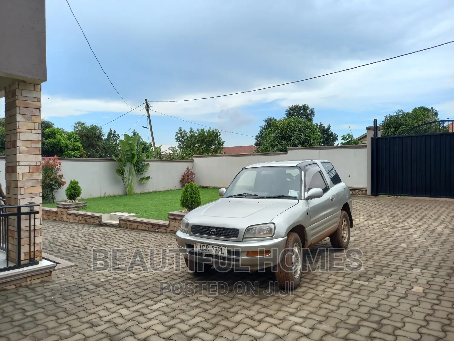 Furnished 4bdrm Bungalow in Kira for sale in Kira