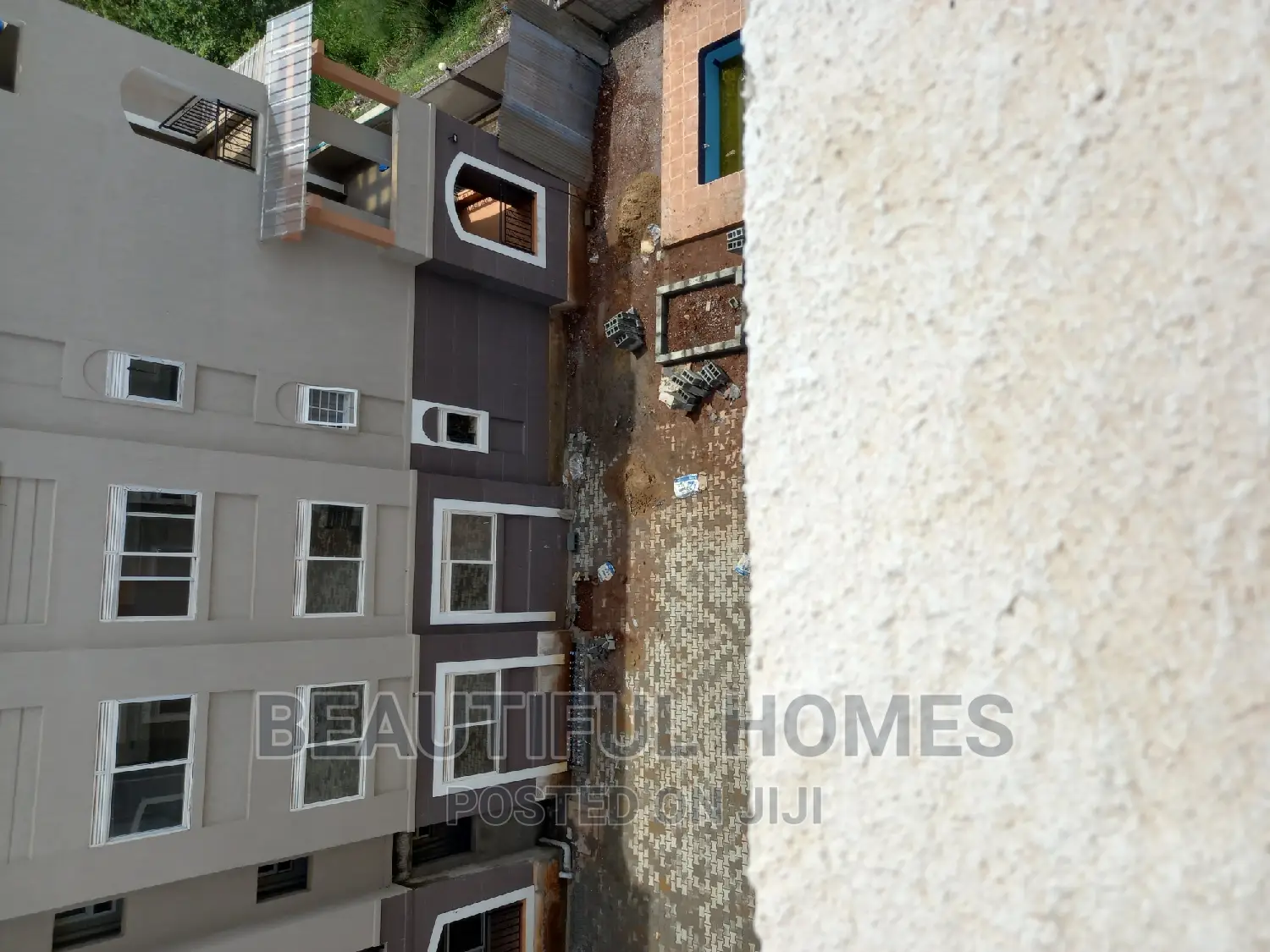 Furnished 2bdrm Condo in Naalya Estate, Central Division for sale in Central Division