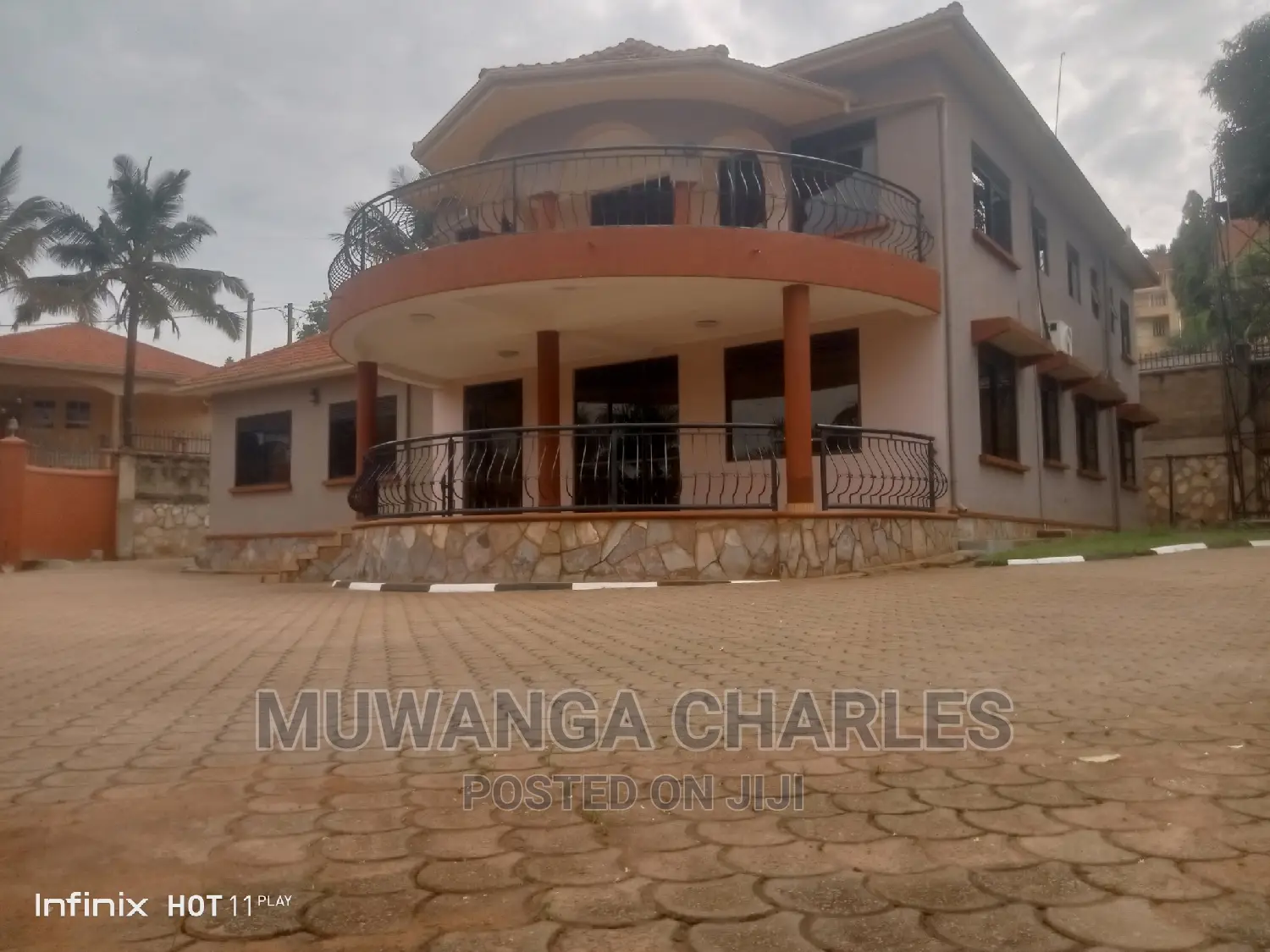 6bdrm Duplex in Fs Properties Ltd, Central Division for rent in Central Division