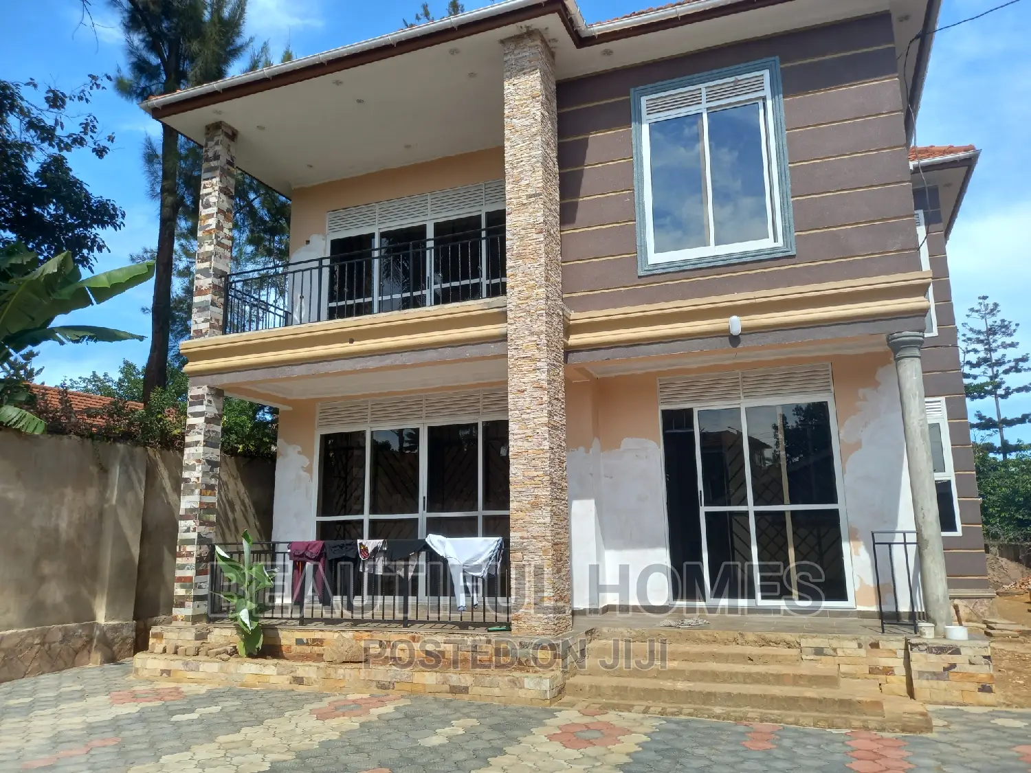 Furnished 5bdrm House in Kasanga Corporate, Makindye for sale in Makindye