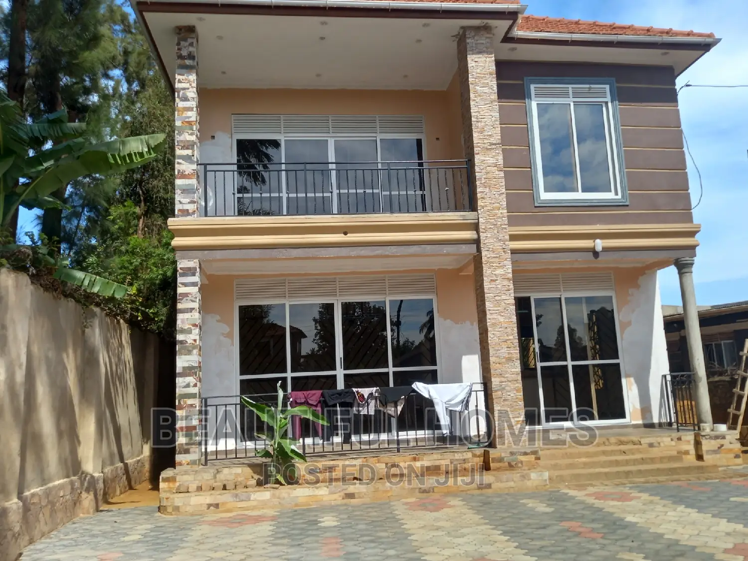 Furnished 5bdrm Mansion in Kansanga, Makindye for sale in Makindye