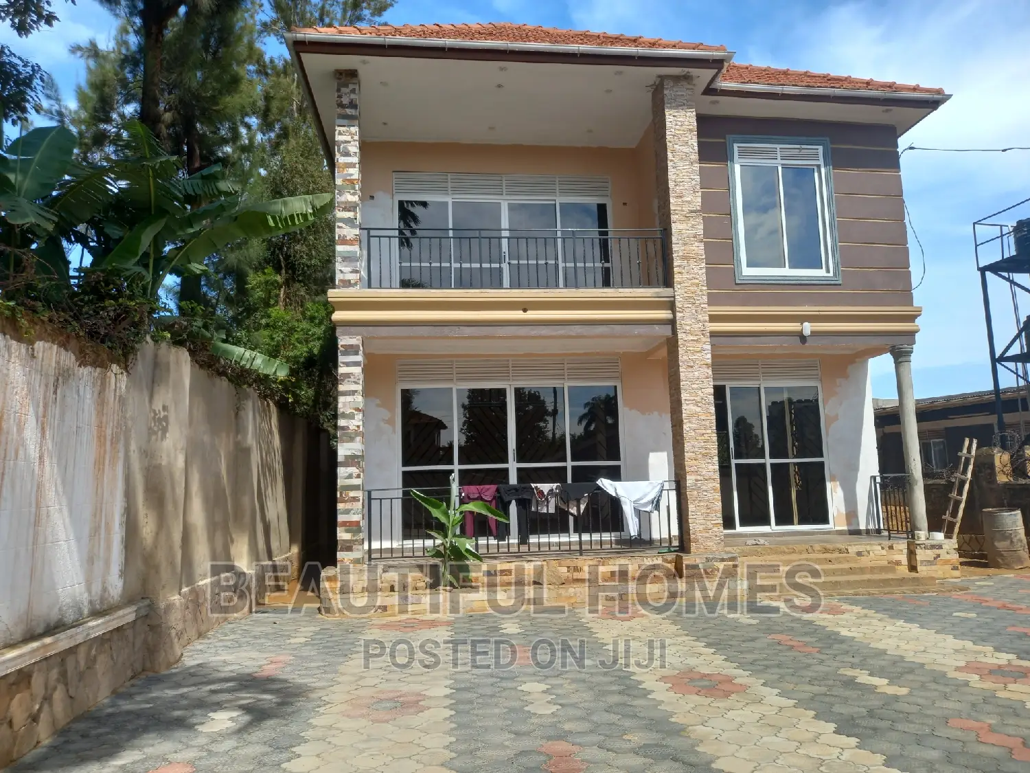 Furnished 5bdrm House in Kansanga, Makindye for sale in Makindye