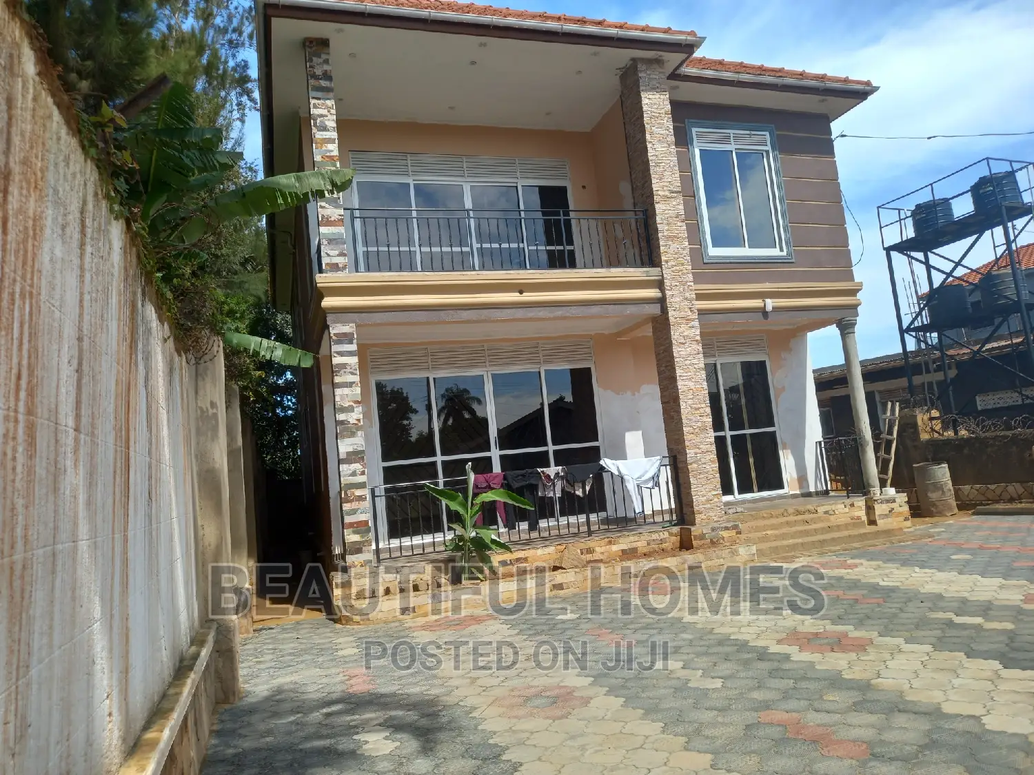 Furnished 5bdrm Duplex in Kansanga, Makindye for sale in Makindye
