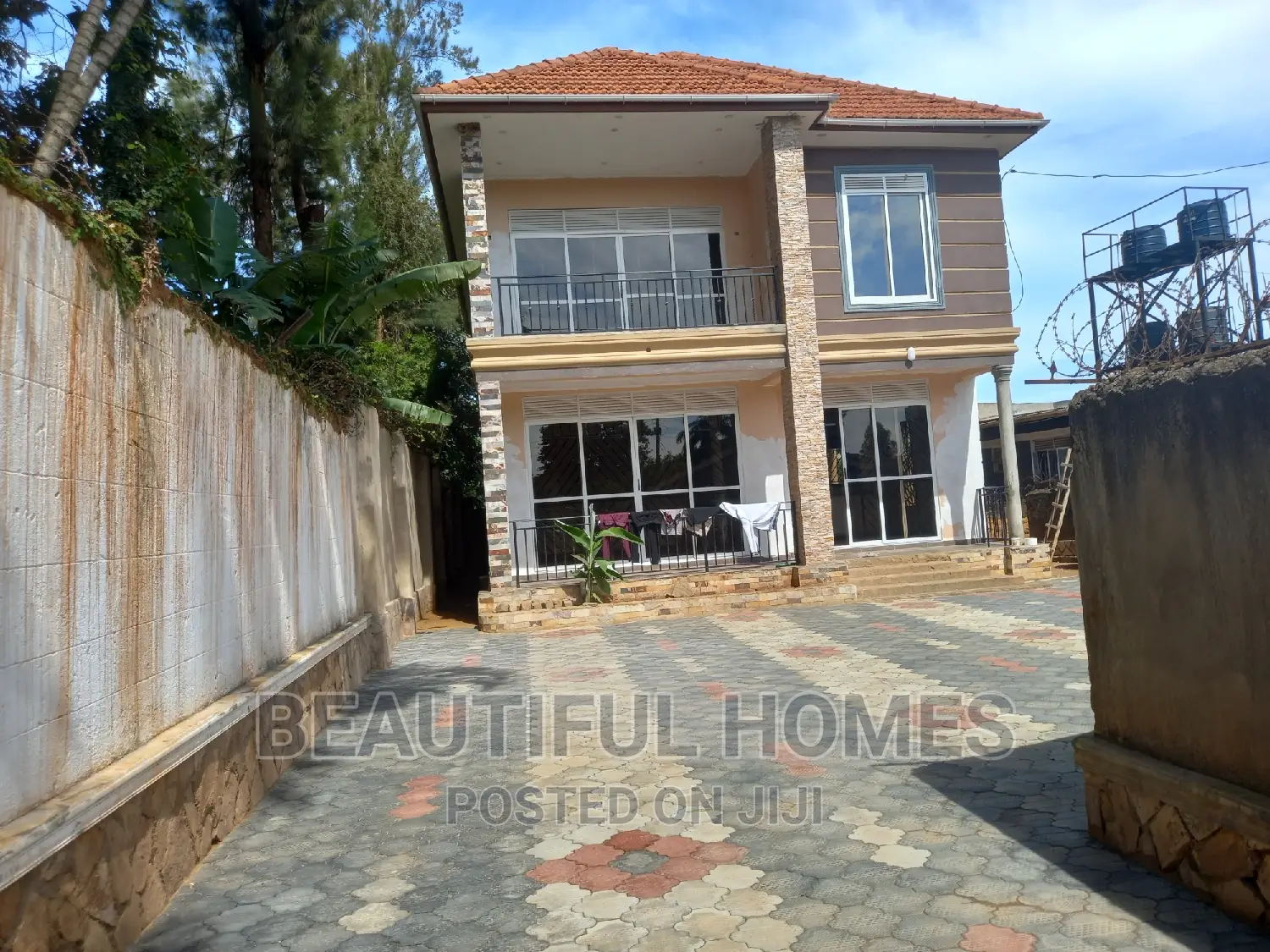 Furnished 5bdrm Duplex in Kansanga Corporate, Central Division in Central Division