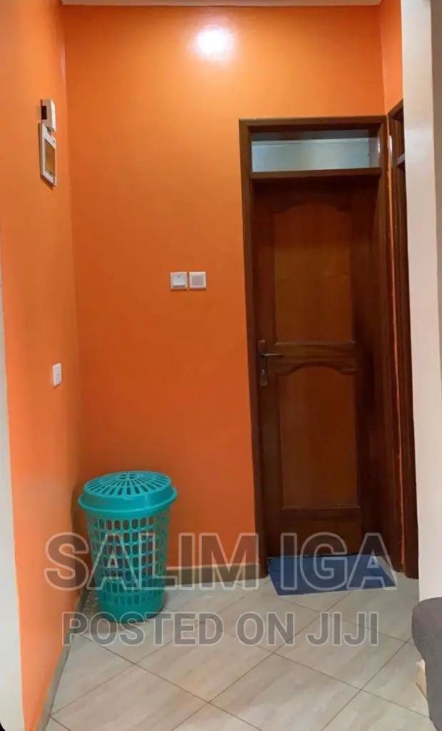 Furnished 1bdrm Block of Flats in Kololo Property, Central Division in Central Division