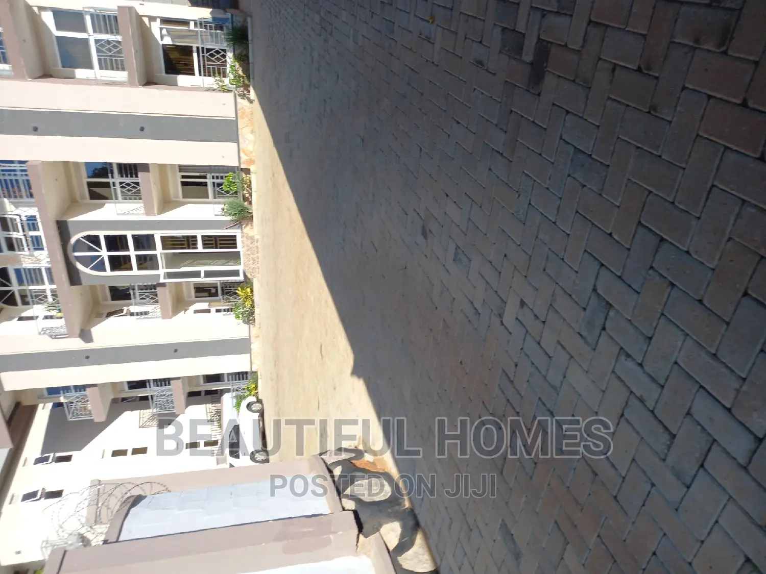 Furnished 1bdrm Apartment in Muyenga, Central Division for sale in Central Division