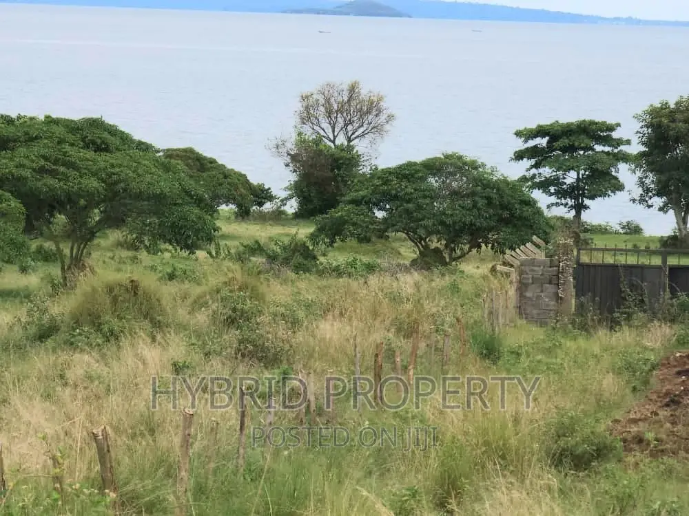 Prime Plots for Sale at Garuga Lakeview Estate~Entebbe Road. in Katabi