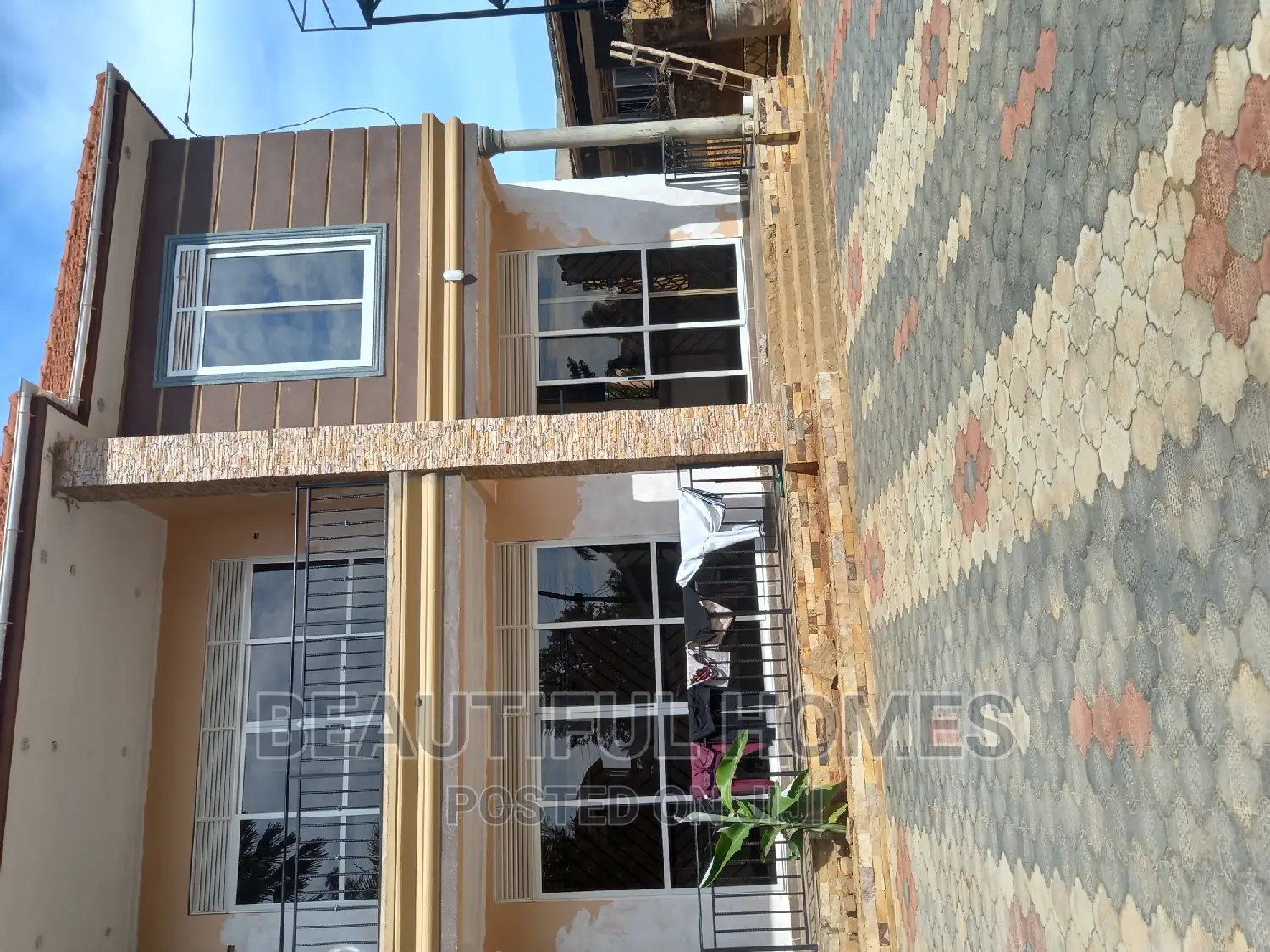 Furnished 5bdrm Duplex in Kansanga Muyenga, Makindye for sale in Makindye