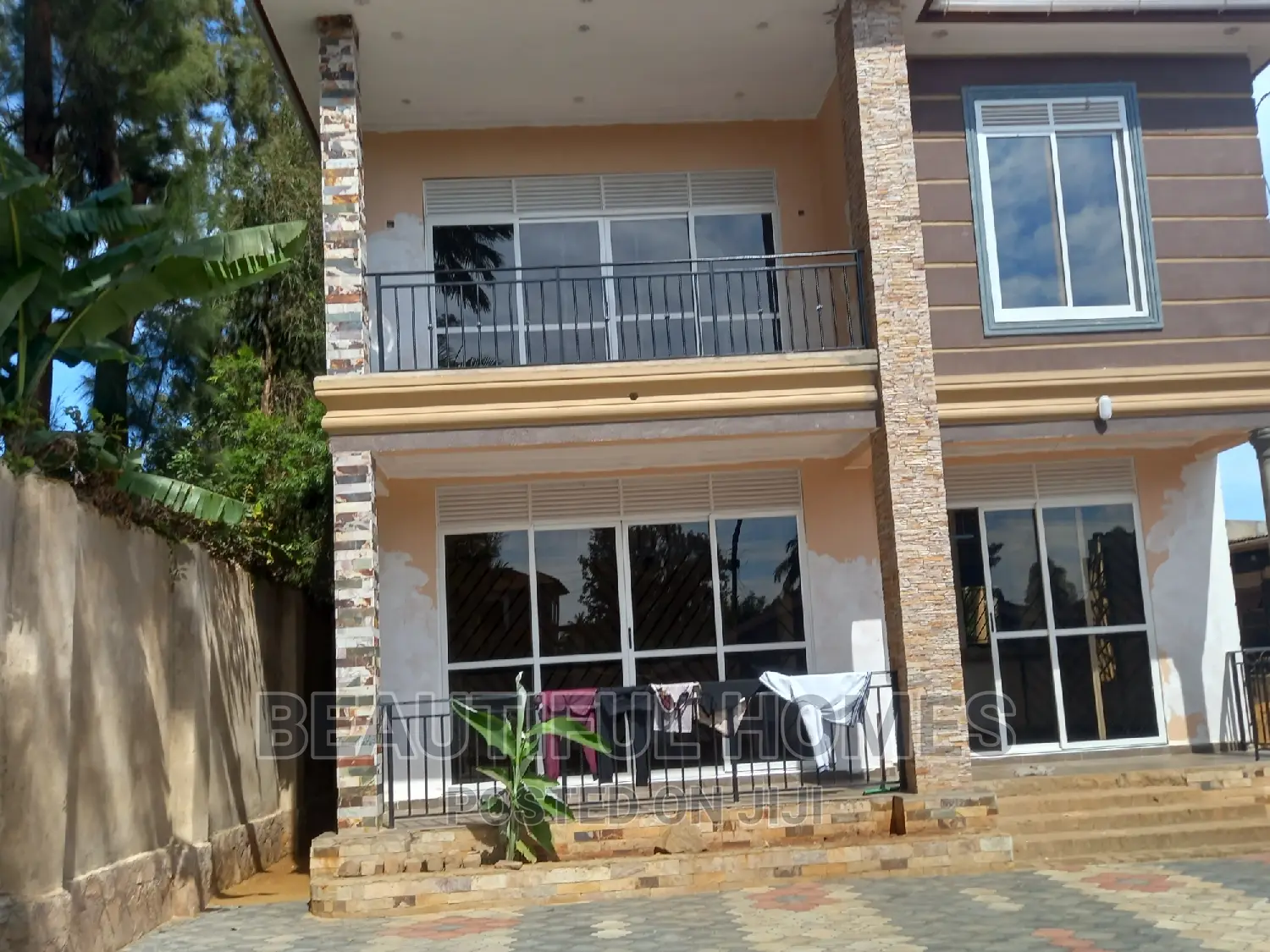 Furnished 5bdrm Duplex in Kansanga Muyenga, Makindye for sale in Makindye
