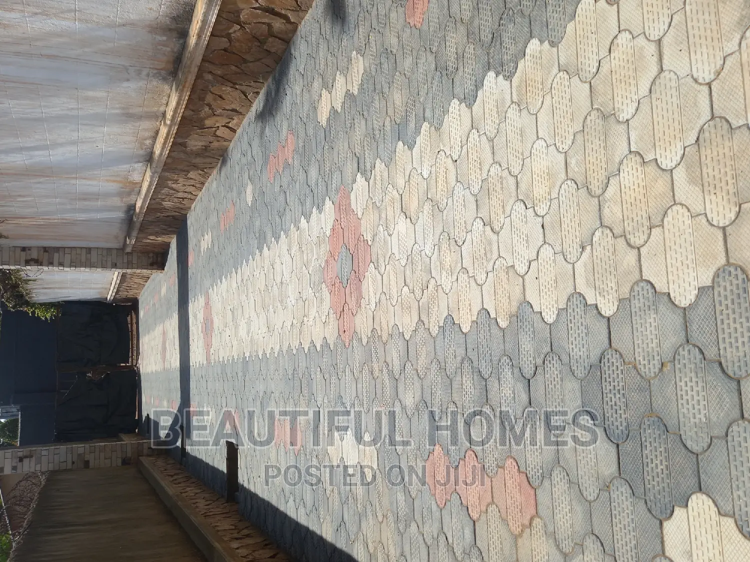 Furnished 5bdrm Mansion in Kansanga Kiwafu, Makindye for sale in Makindye