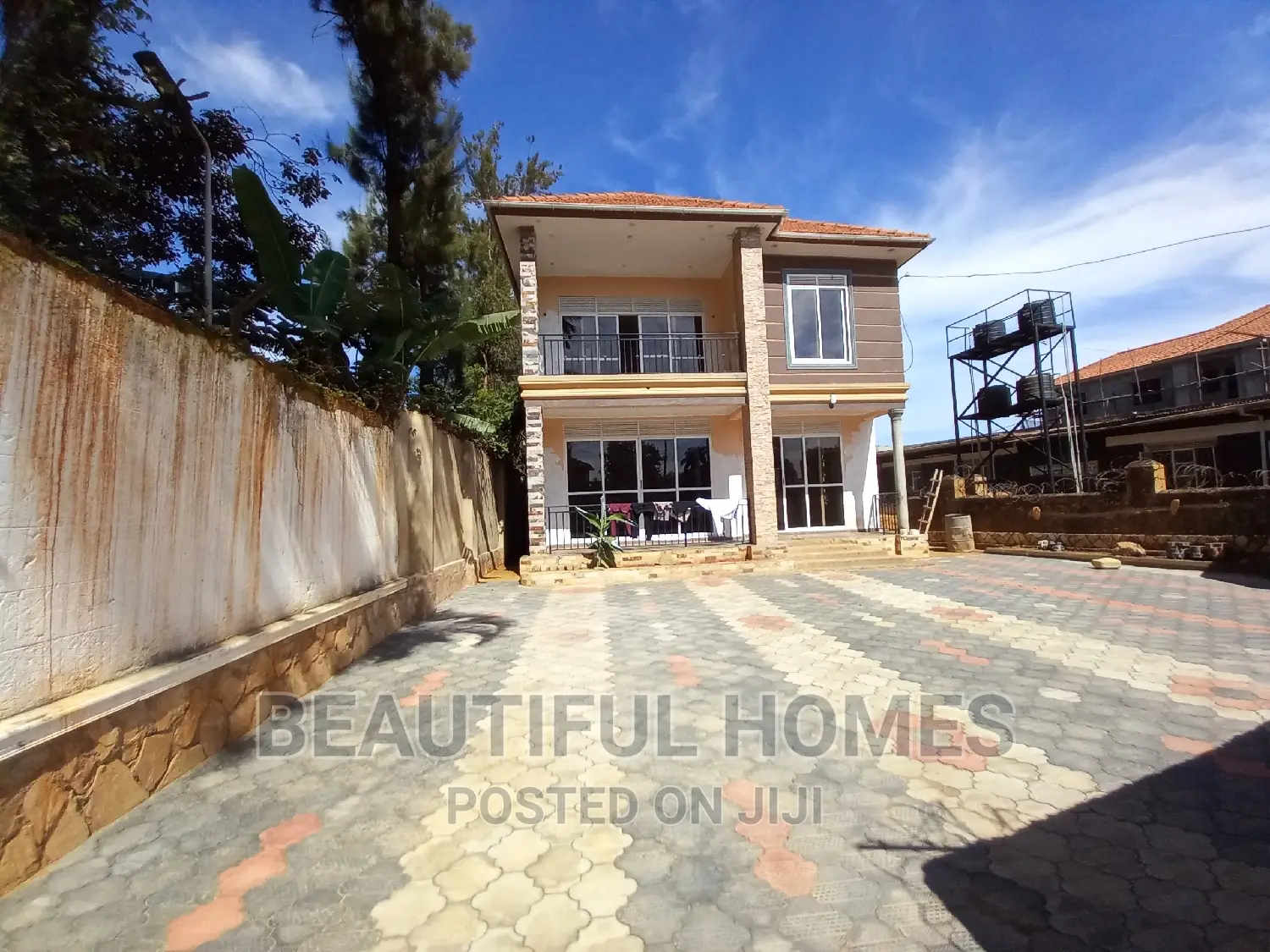 Furnished Mini Flat in Kansanga, Makindye for sale in Makindye