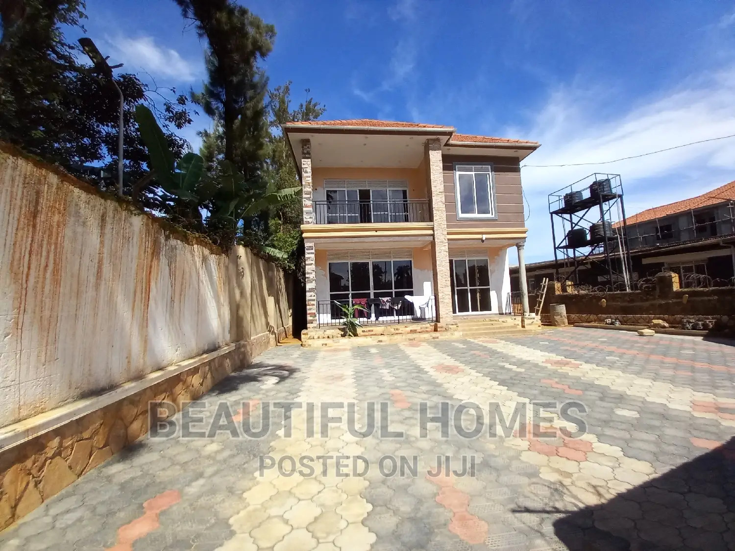 Furnished 5bdrm Mansion in Kansanga, Makindye for sale in Makindye