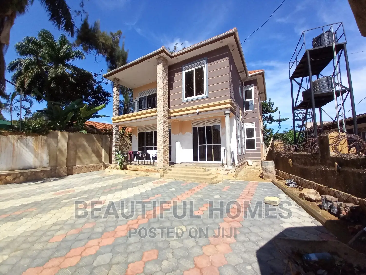 Furnished 5bdrm House in Kansanga Near, Makindye for sale in Makindye