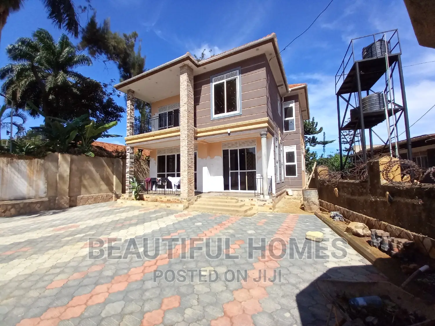 Furnished 5bdrm House in Kansanga Gaba Road, Makindye for sale in Makindye