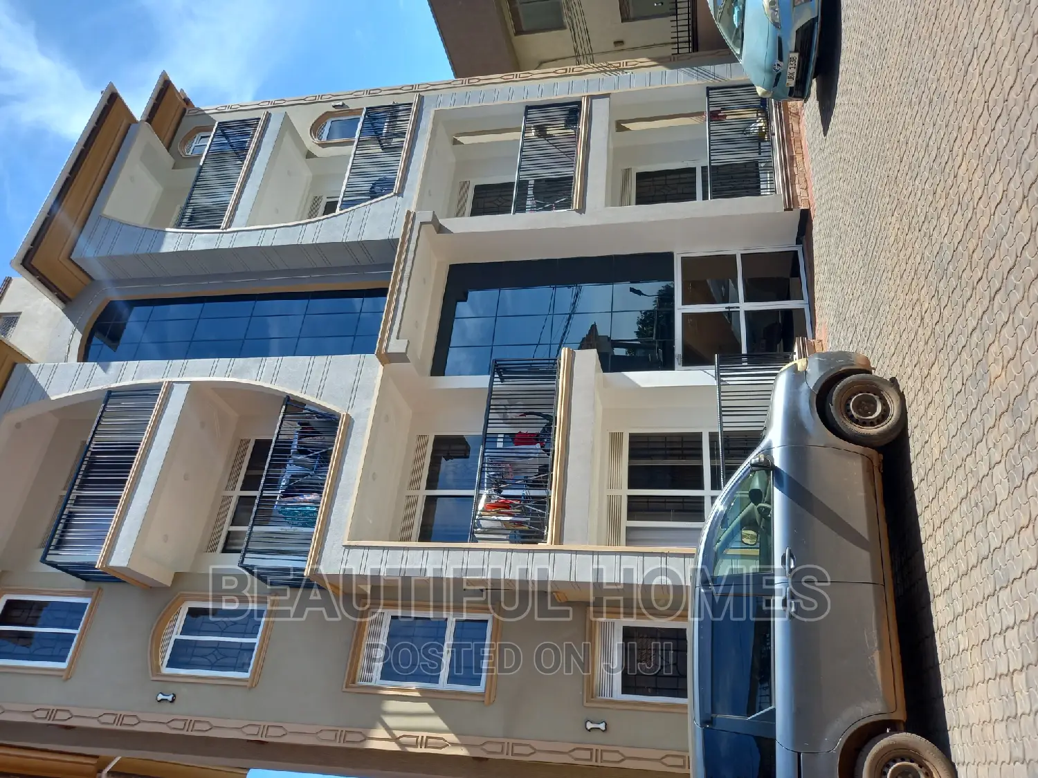 Furnished 2bdrm Block of Flats in Bunga By The Tarmack, Makindye in Makindye