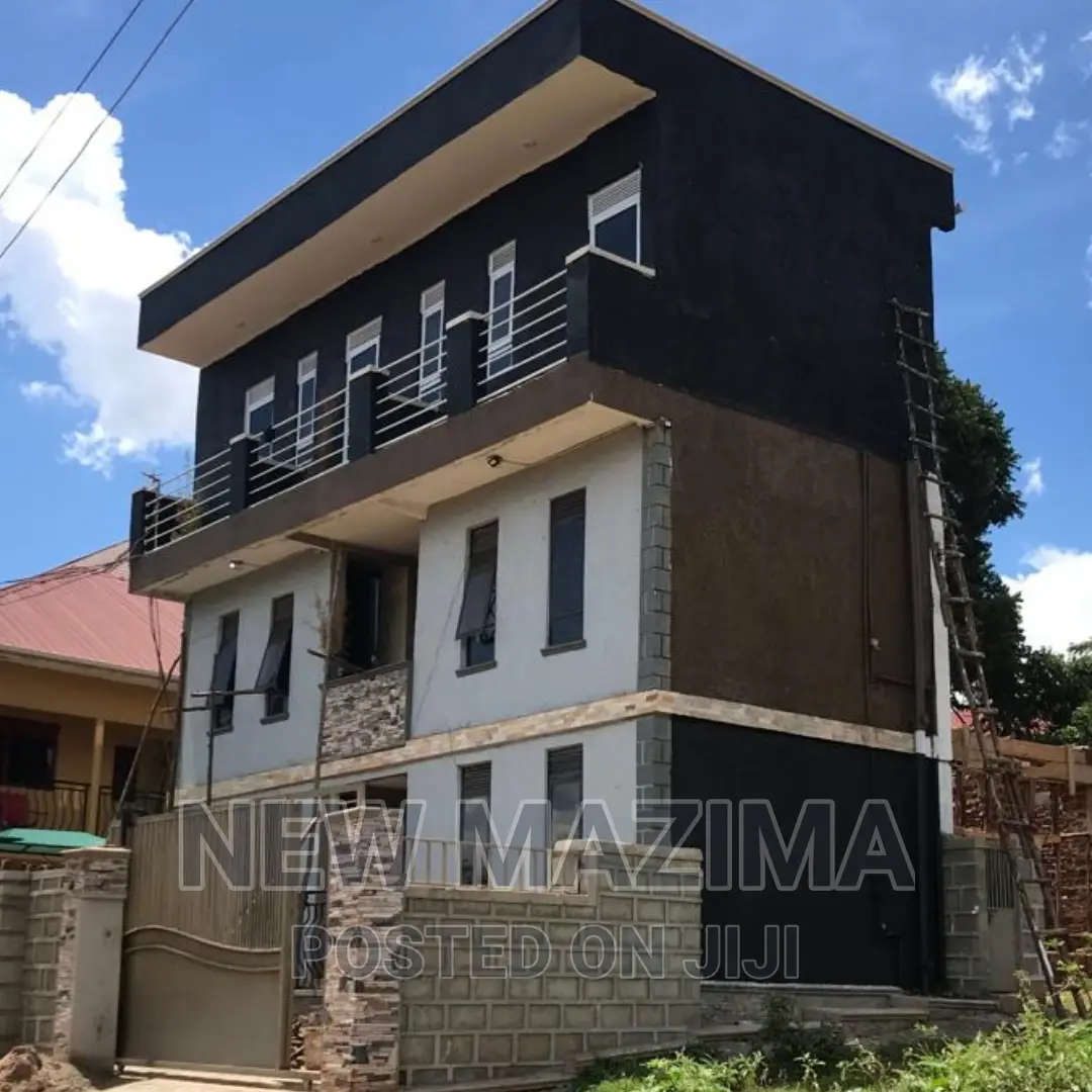 6bdrm Block of Flats in Salaama Munyonyo Rd, Central Division for sale in Central Division