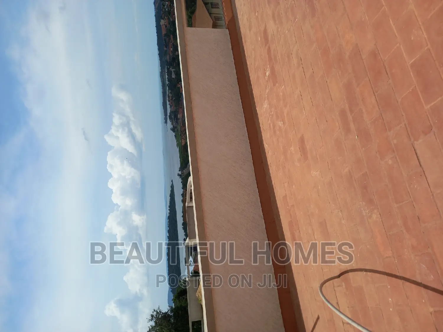 Furnished 6bdrm Mansion in Munyonyo Viewing, Makindye for sale in Makindye