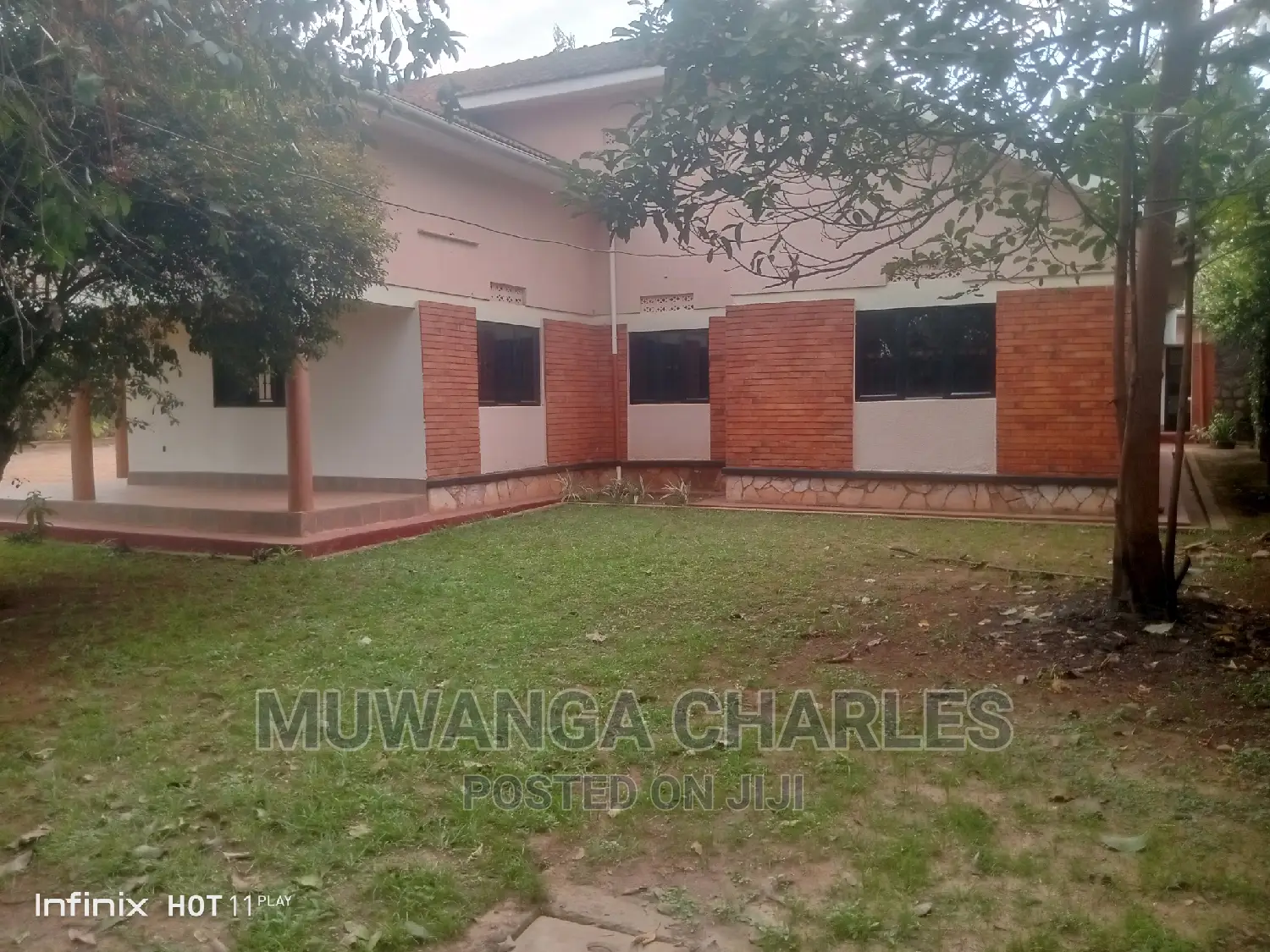 4bdrm Duplex in Fs Properties Ltd, Central Division for rent in Central Division