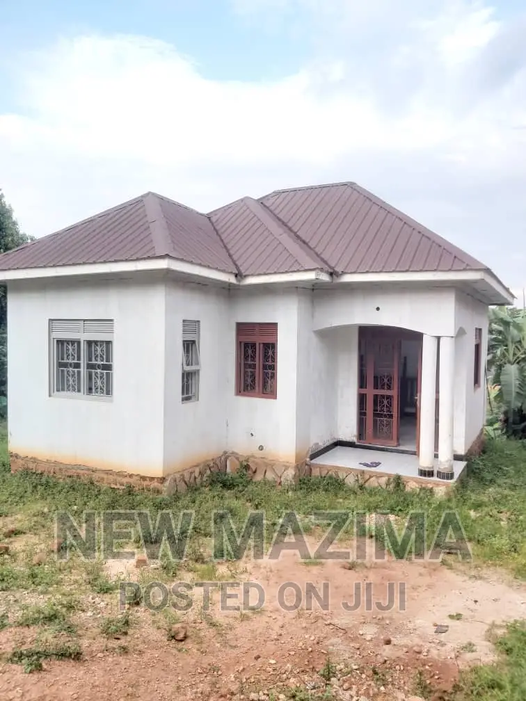 2bdrm House in Ntebe Rd Kitende, Central Division for sale in Central Division