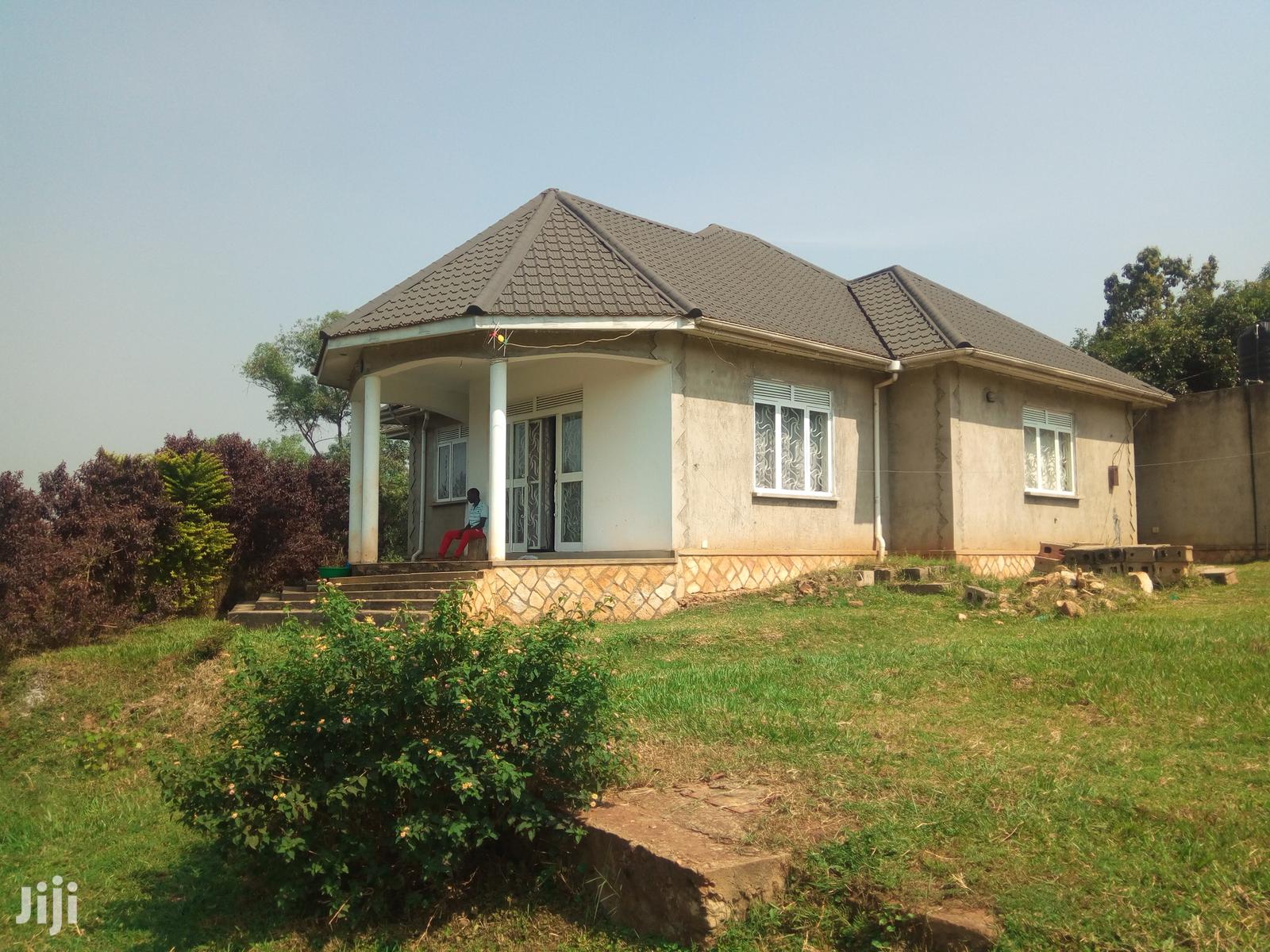 Kira Quarter Acre House on Sell in Kampala