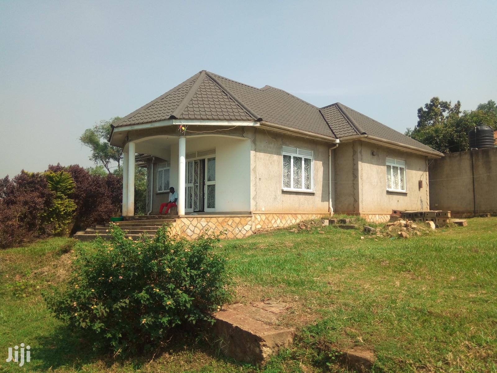 Kira Quarter Acre House on Sell in Kampala
