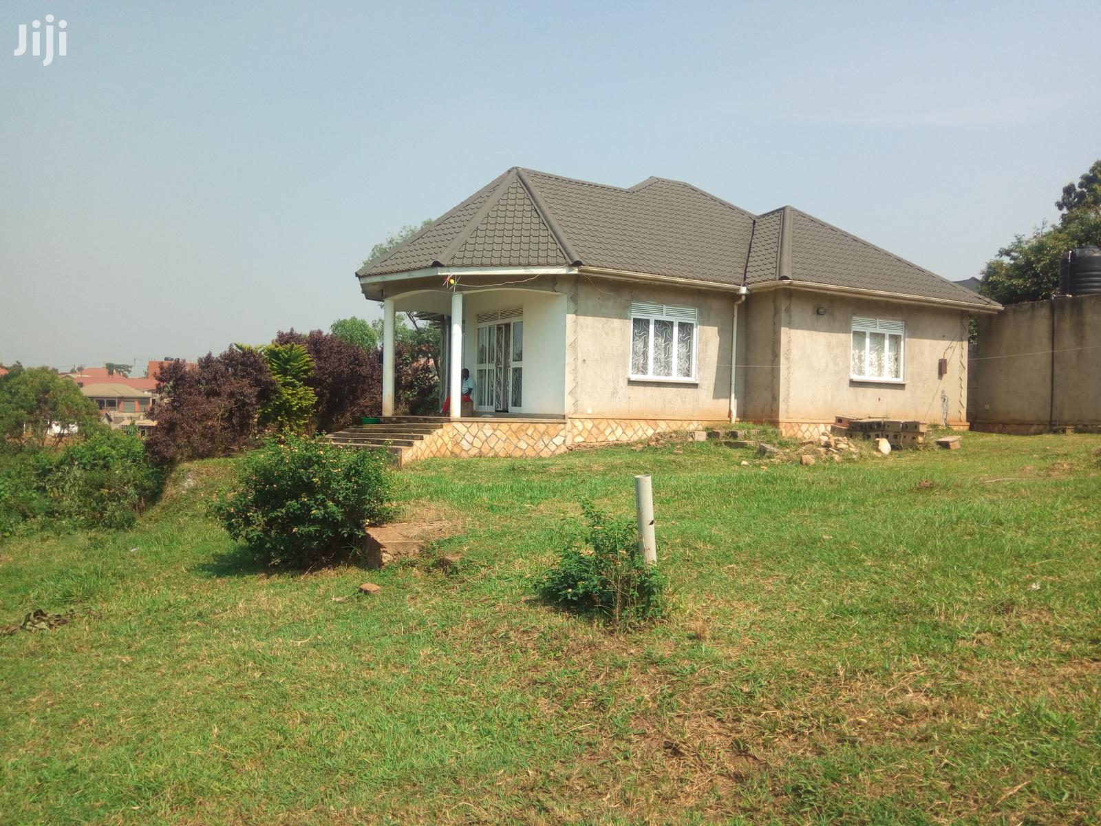 Kira Quarter Acre House on Sell in Kampala