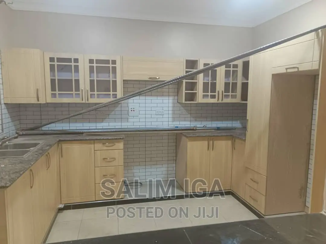 3bdrm Block of Flats in Kololo Property, Central Division for rent in Central Division