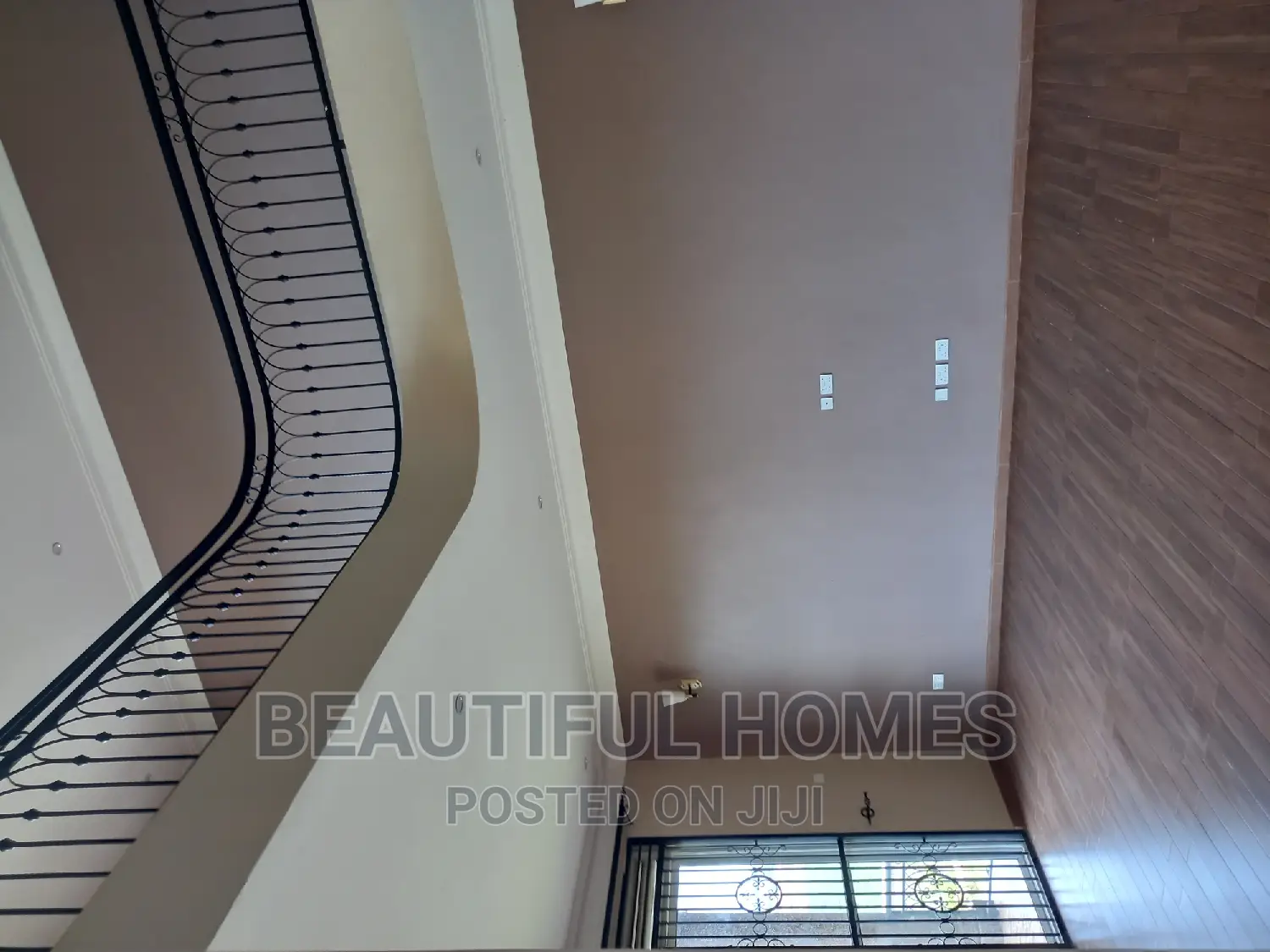 Furnished 6bdrm House in Munyonyo, Makindye for sale in Makindye