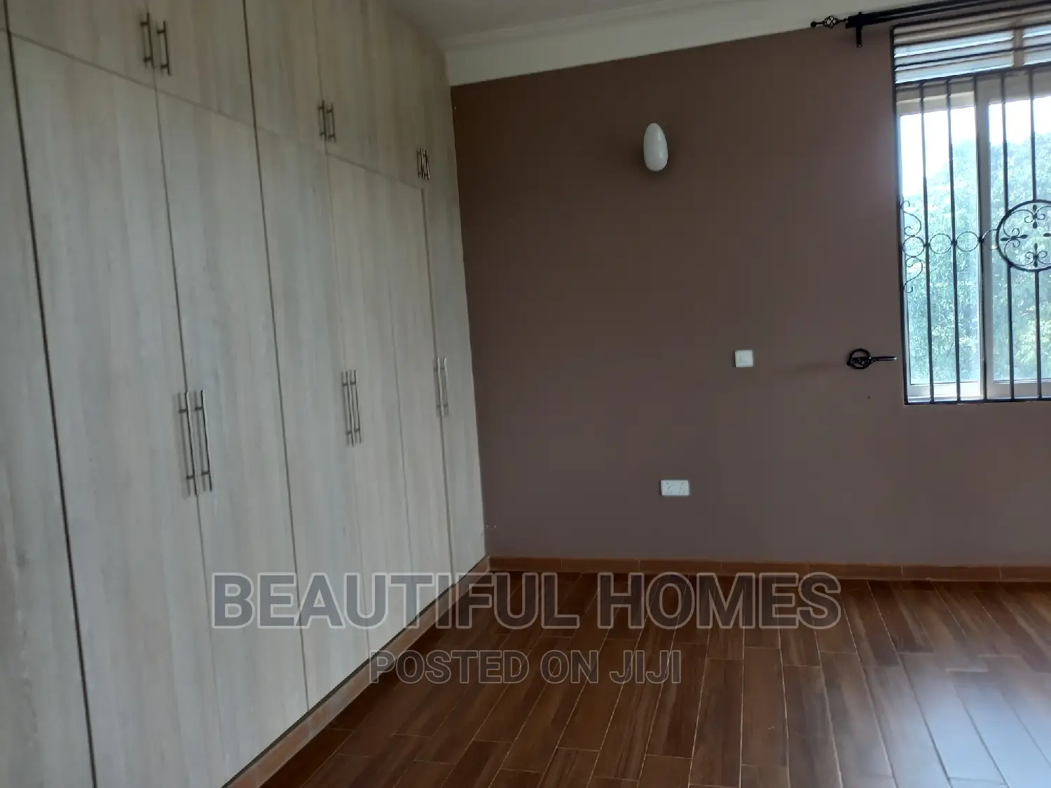 Furnished 6bdrm House in Munyonyo, Makindye for sale in Makindye
