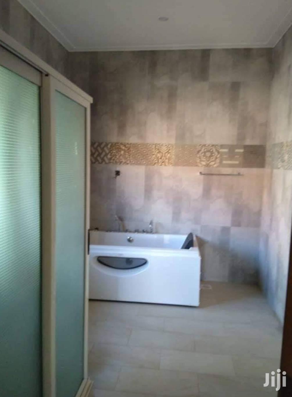 Naryya Quality Homez On Sell in Kampala