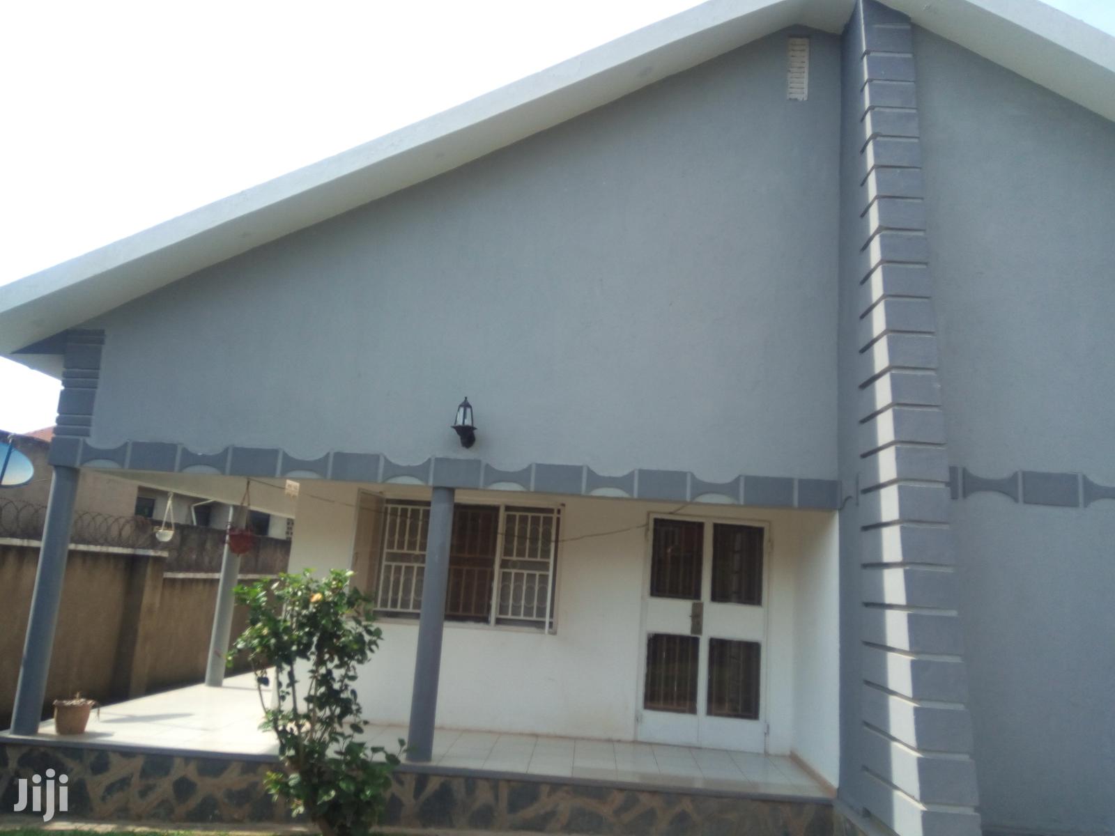 Residential House in Kirinya Namboole for Sell in Kampala