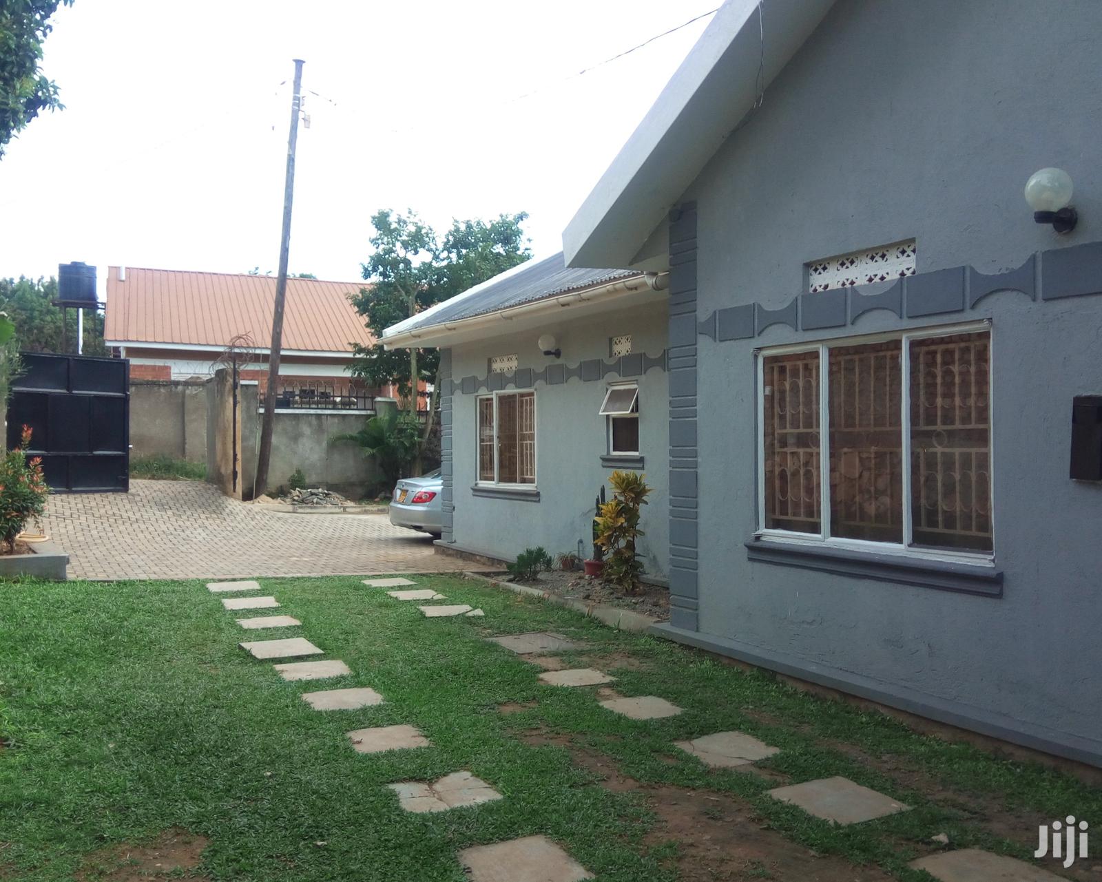 Residential House in Kirinya Namboole for Sell in Kampala
