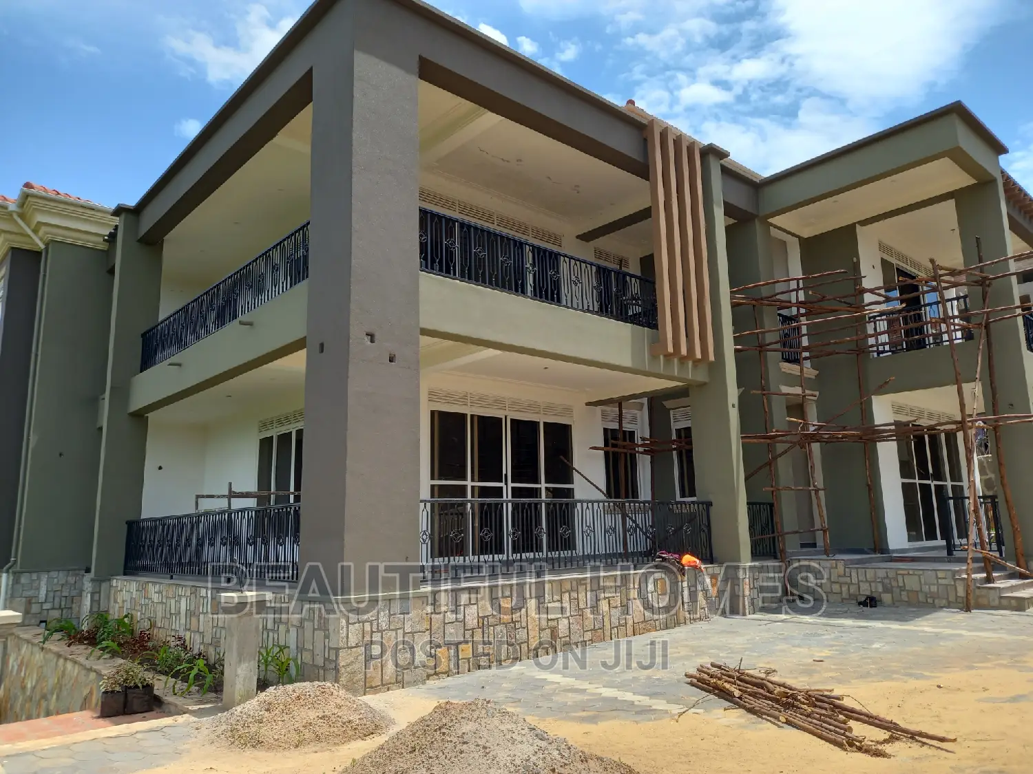 Furnished 6bdrm House in Munyonyo Luxury, Makindye for sale in Makindye