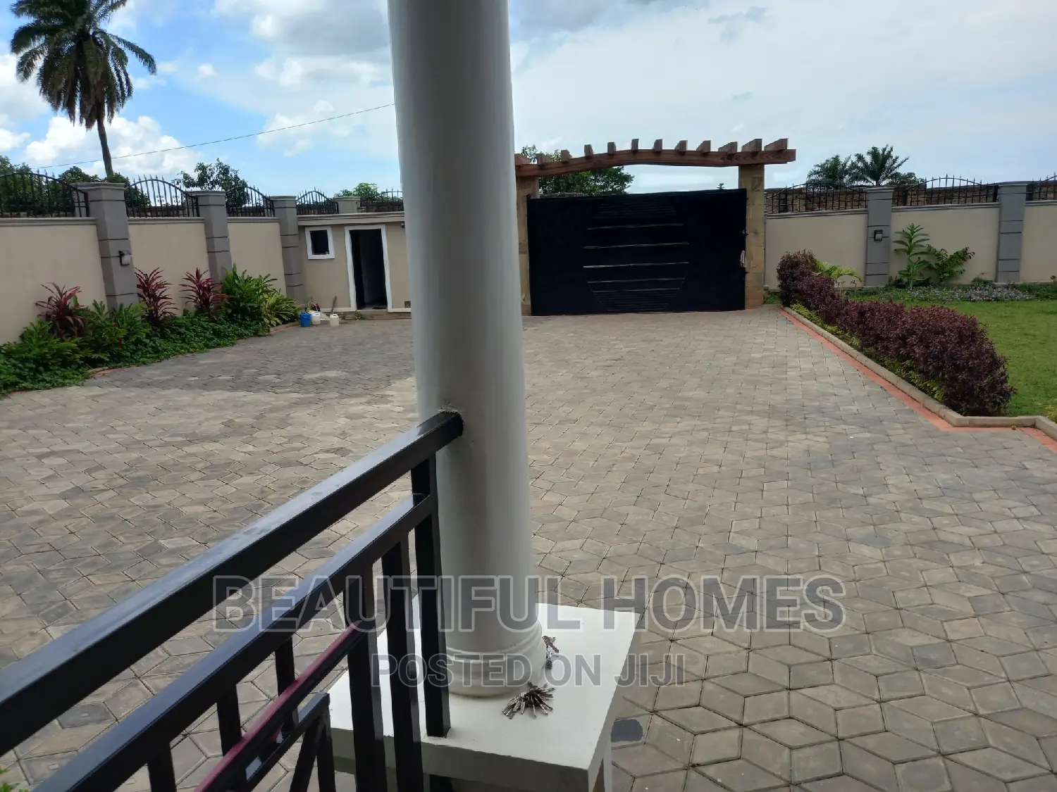 Furnished 6bdrm House in Munyonyo Diplomat, Makindye for sale in Makindye