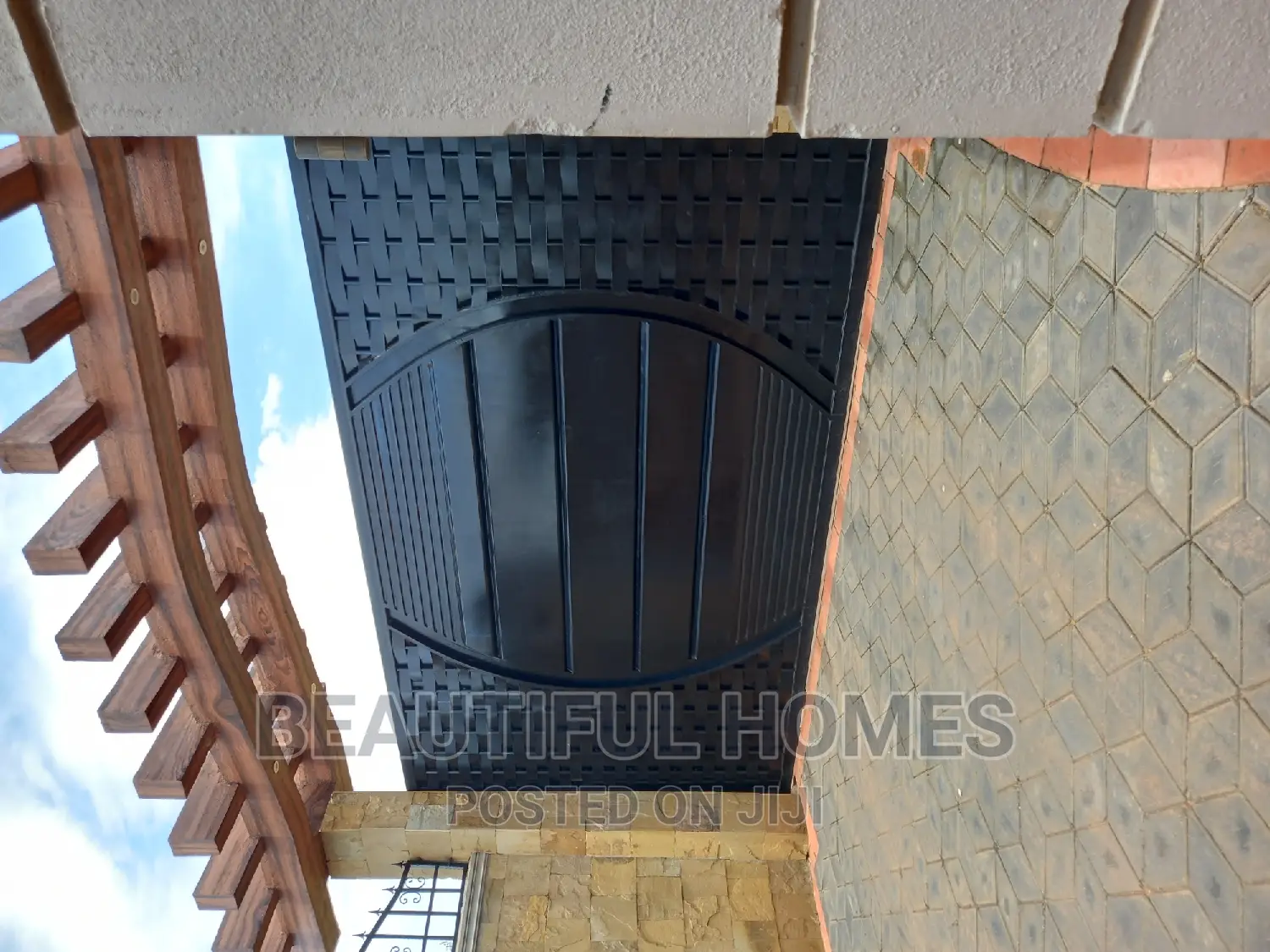 Furnished 6bdrm Mansion in Munyonyo Wealthy, Makindye for sale in Makindye