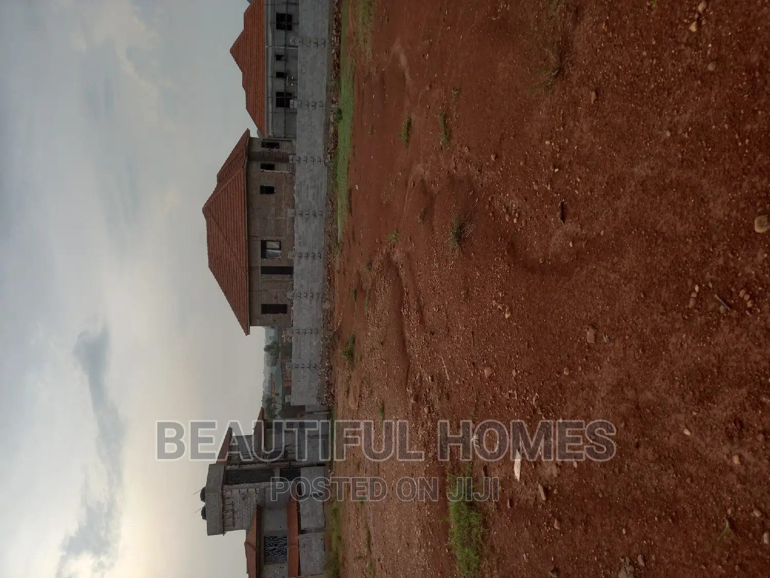 Kira 25 Decimals on Sell Near Tarmack in Nakawa