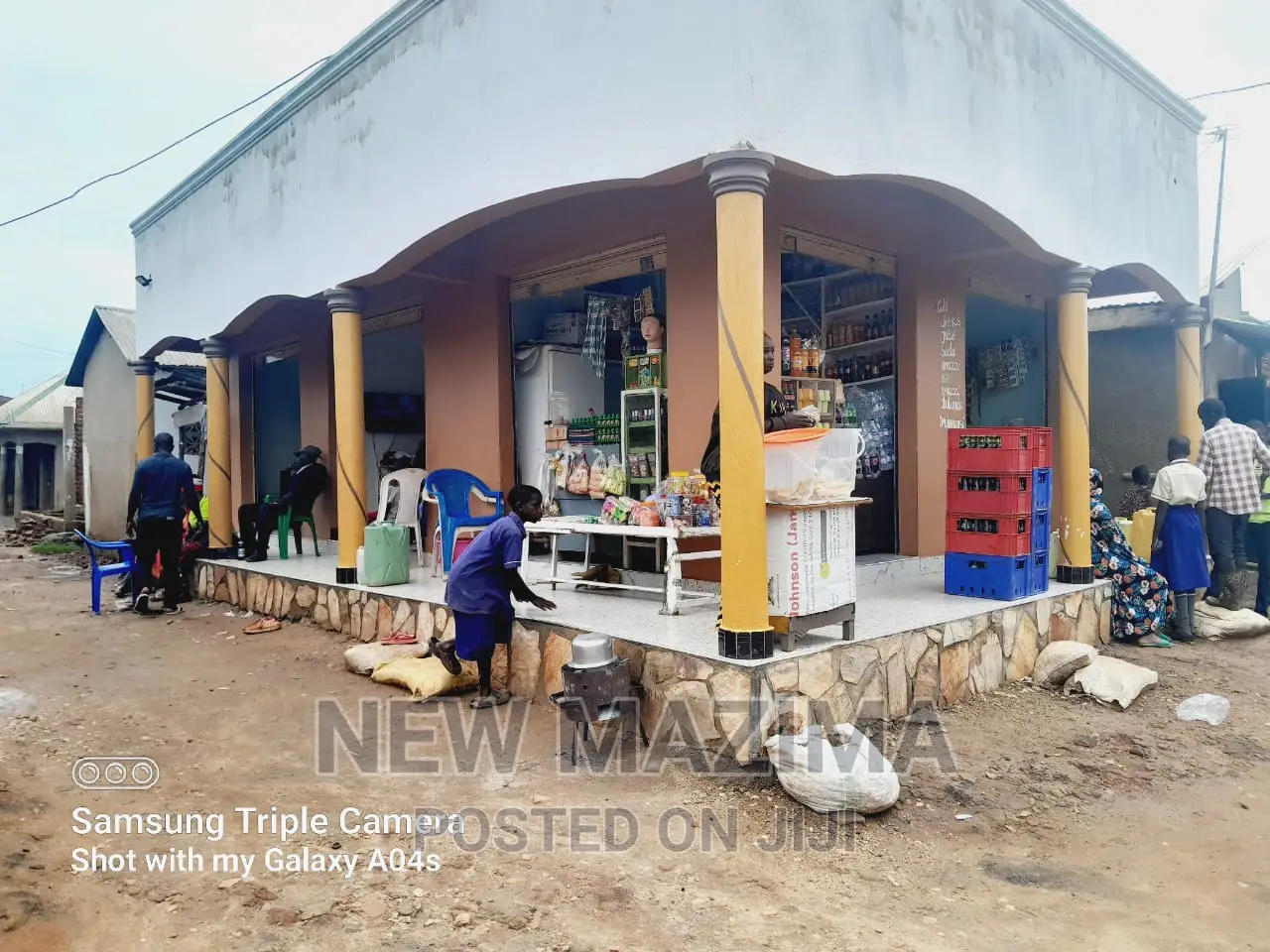 Five Commercial Shops on on Quicksale in Heart of Bulenga in Central Division