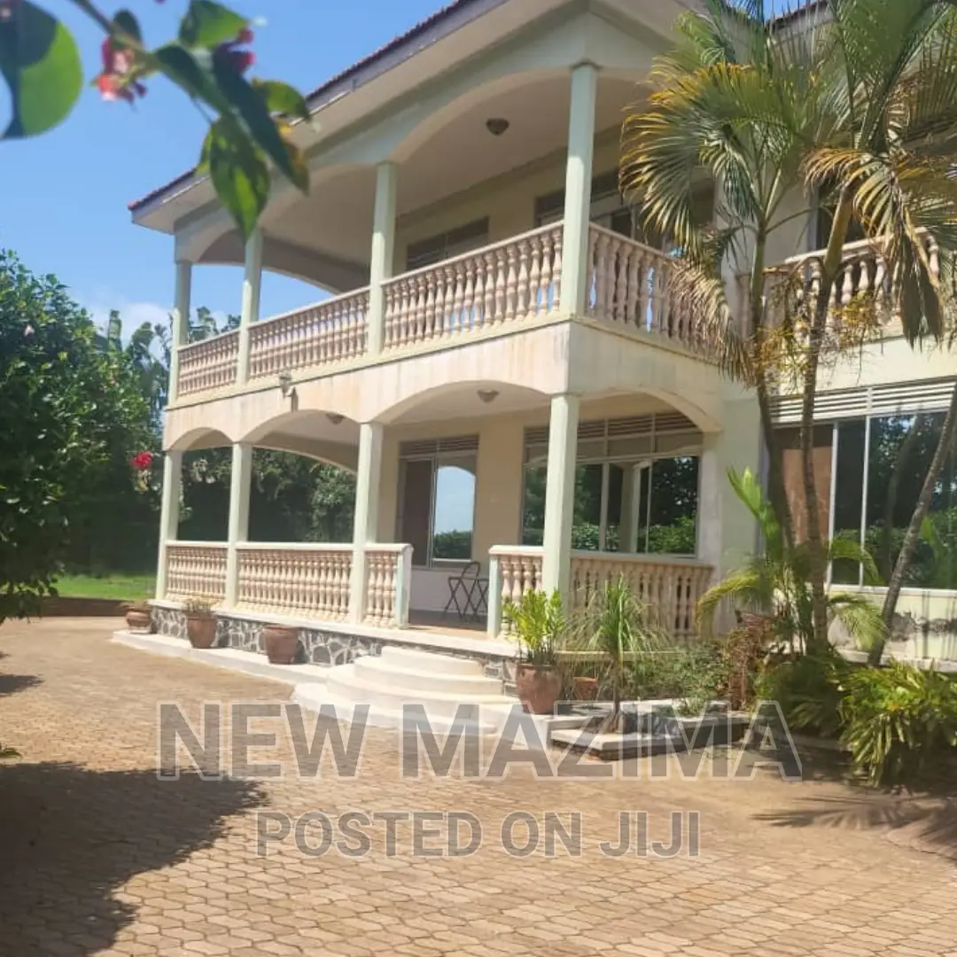 6bdrm Maisonette in Bunga Heights, Central Division for sale in Central Division