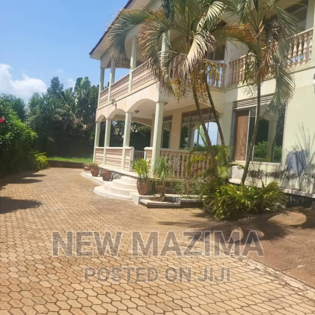 6bdrm Maisonette in Bunga Heights, Central Division for sale in Central Division