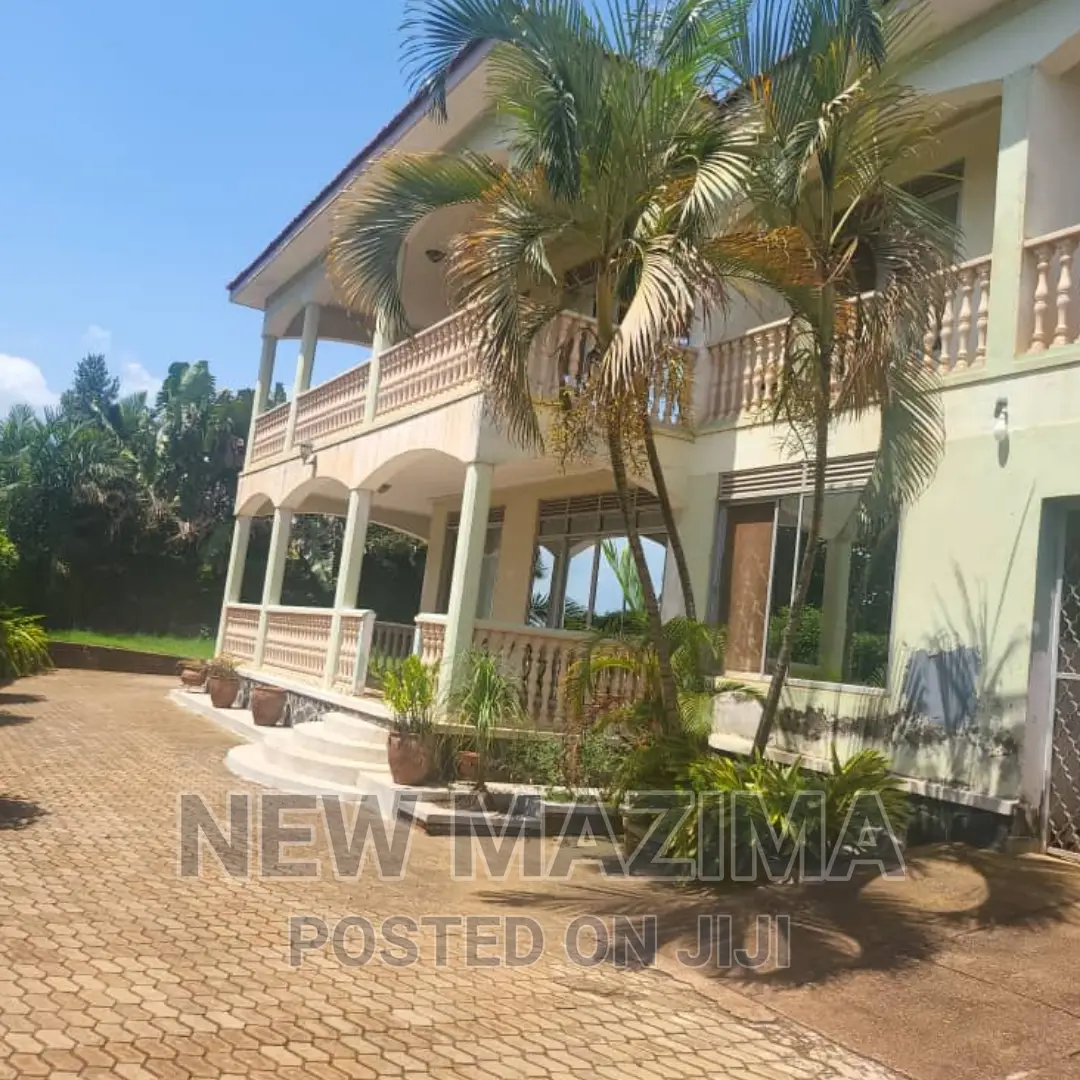 6bdrm Maisonette in Bunga Heights, Central Division for sale in Central Division