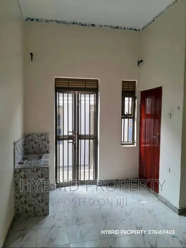 10bdrm Apartment in Kasubi Along, Rubaga for sale in Rubaga