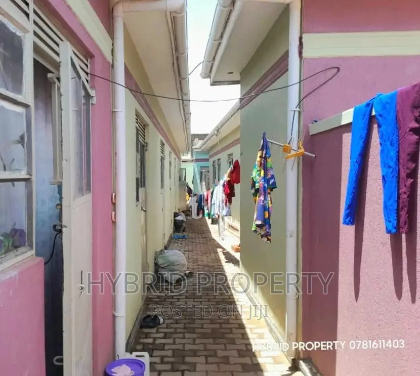 10bdrm Apartment in Kasubi Along, Rubaga for sale in Rubaga