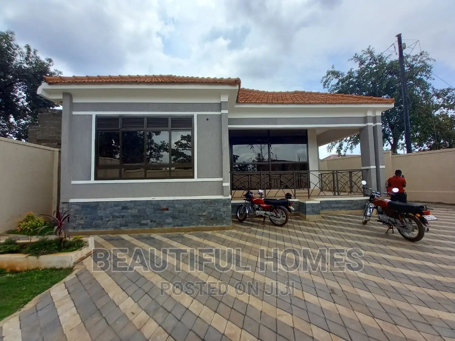 Furnished 4bdrm House in Kisaasi Corporate, Nakawa for sale in Nakawa