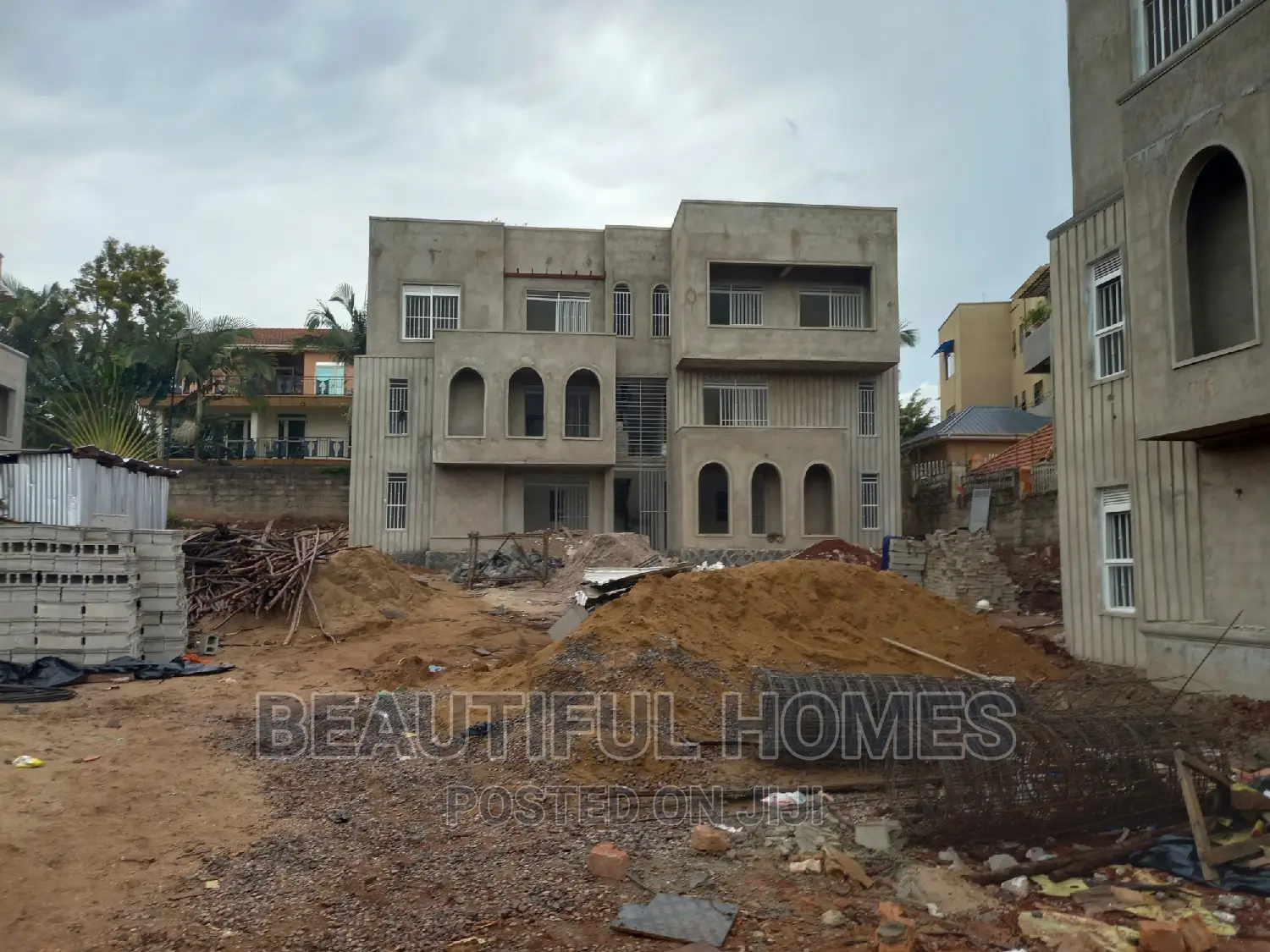 Furnished 1bdrm Apartment in Munyonyo Lake View, Makindye for sale in Makindye