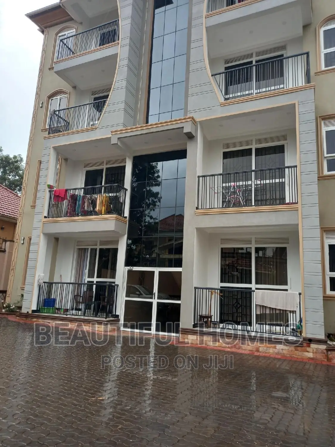 Furnished 2bdrm Apartment in Bunga Tarmack, Makindye for sale in Makindye