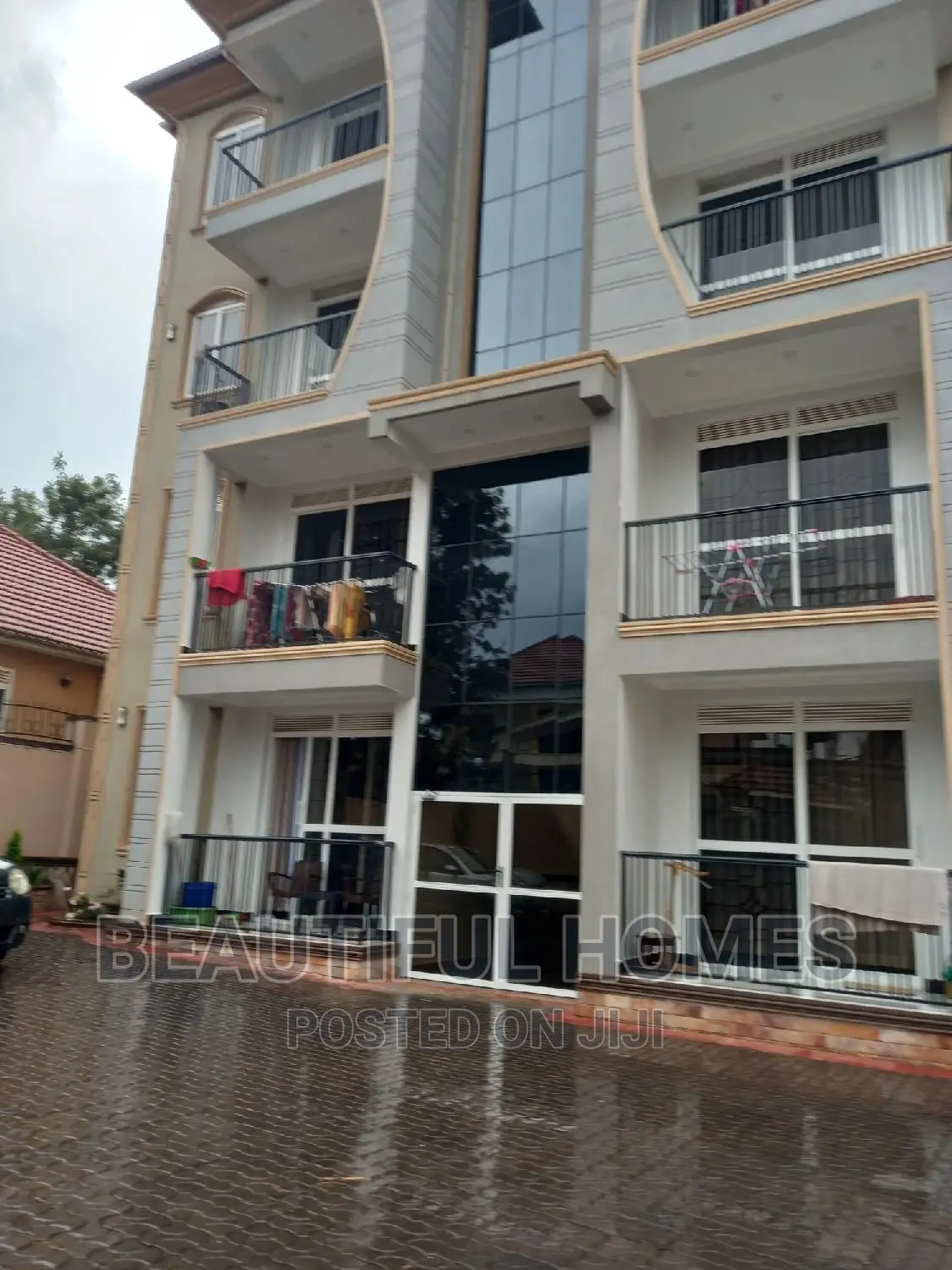 Furnished 2bdrm Apartment in Bunga Tarmack, Makindye for sale in Makindye
