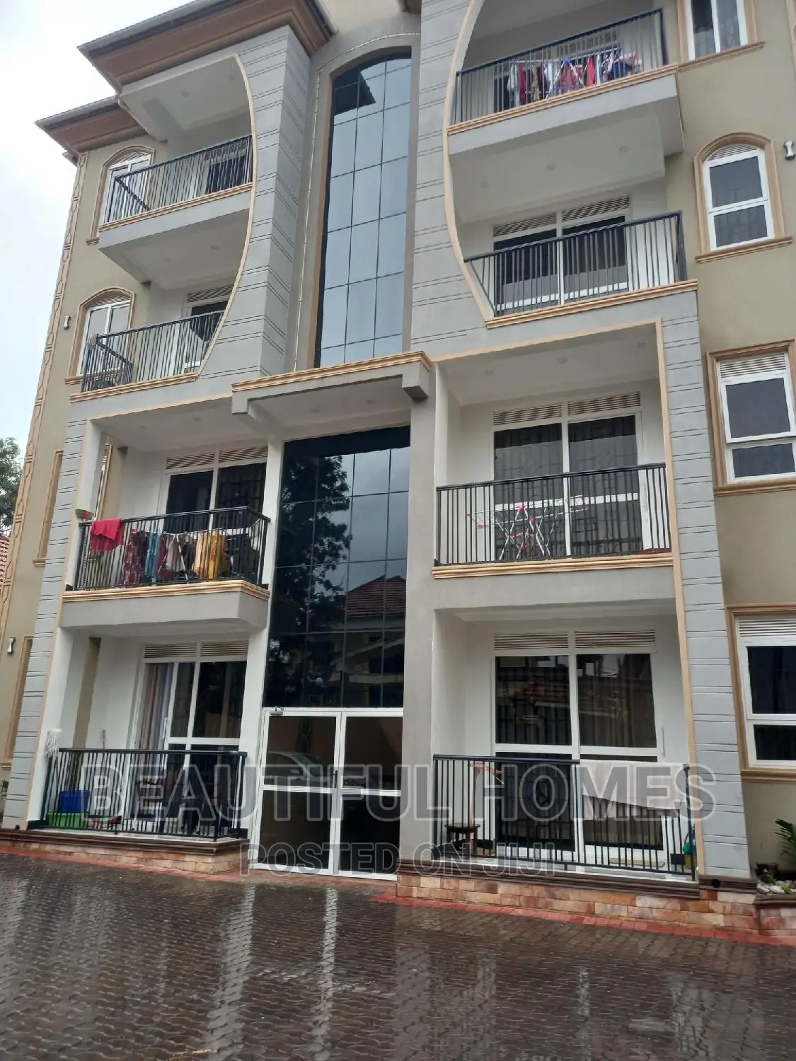 Furnished 2bdrm Apartment in Bunga Tarmack, Makindye for sale in Makindye