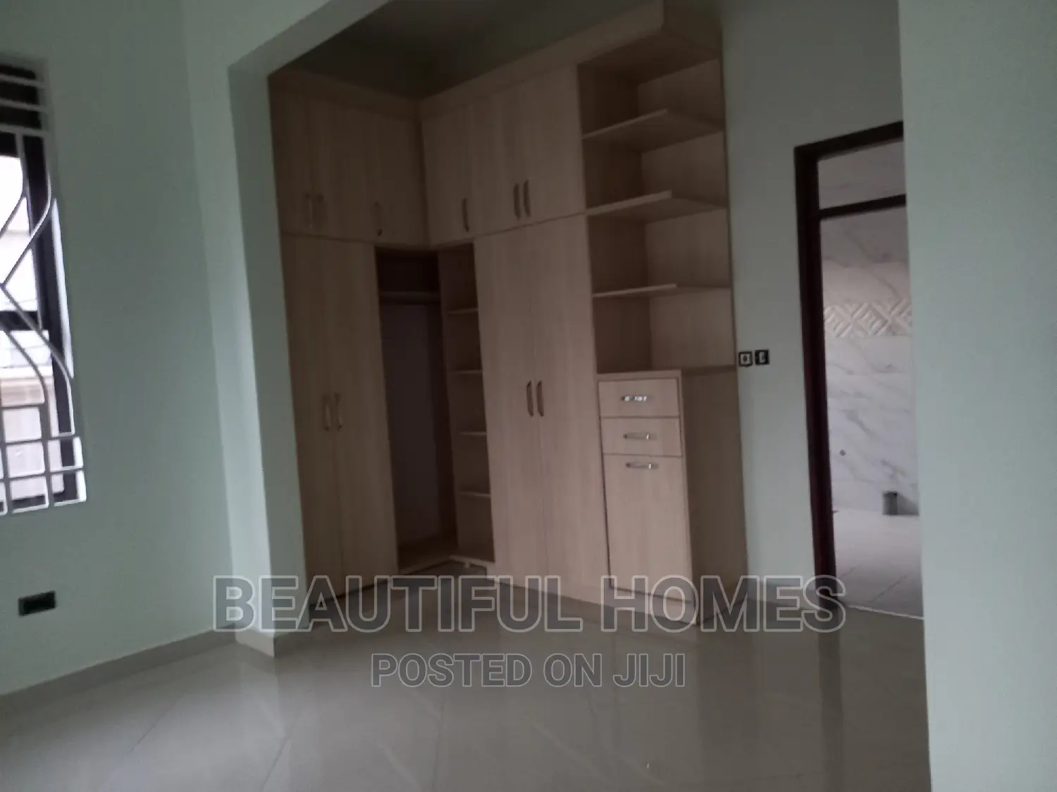 Furnished 4bdrm Bungalow in Kira Nice Tarmacked for sale in Kira